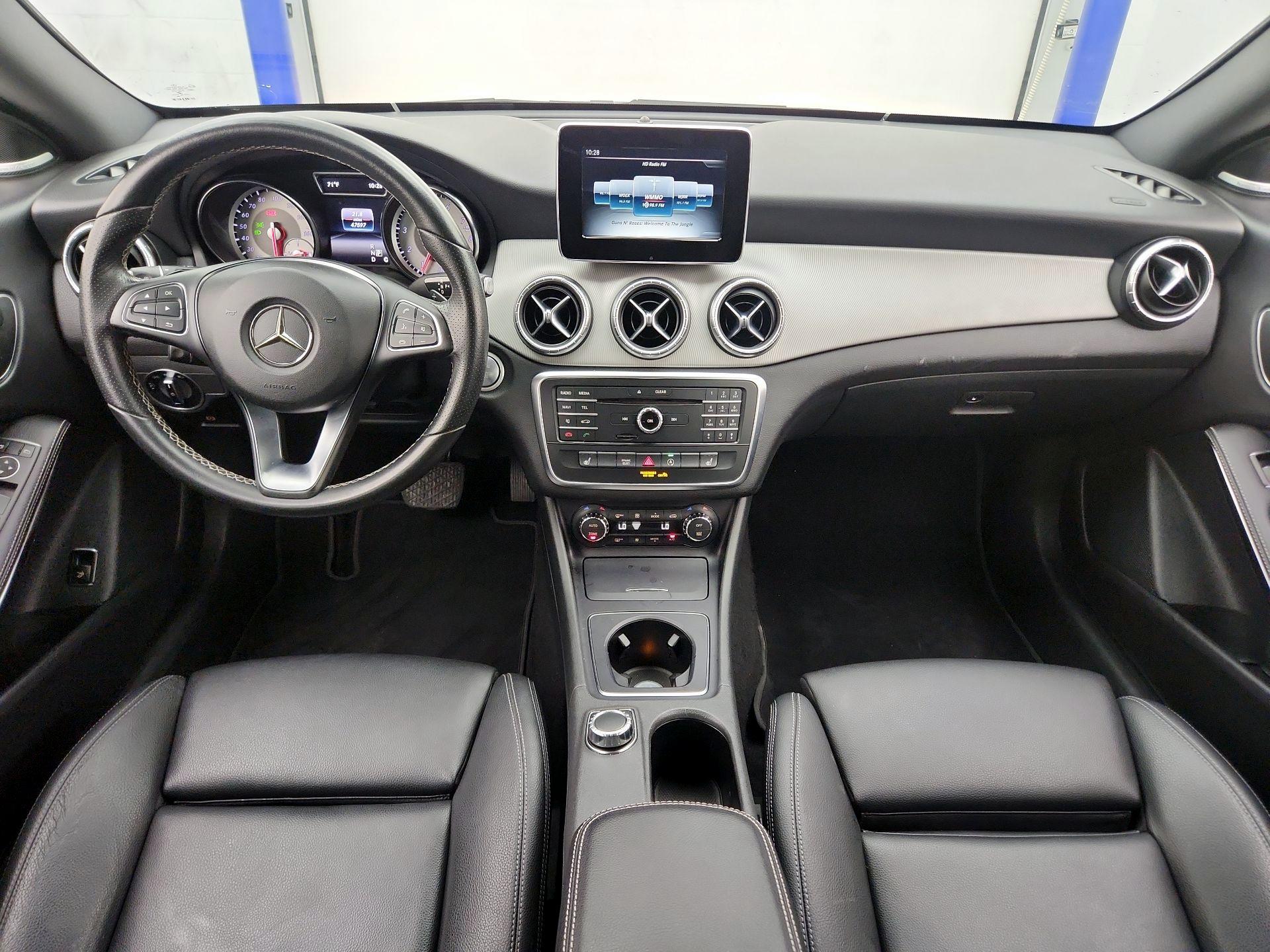 Thumbnail: 2016 Mercedes-Benz CLA - 9