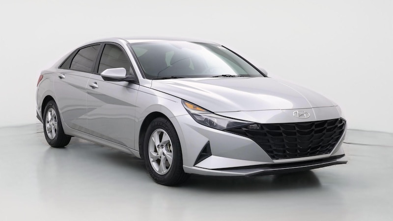 2021 Hyundai Elantra SE Hero Image