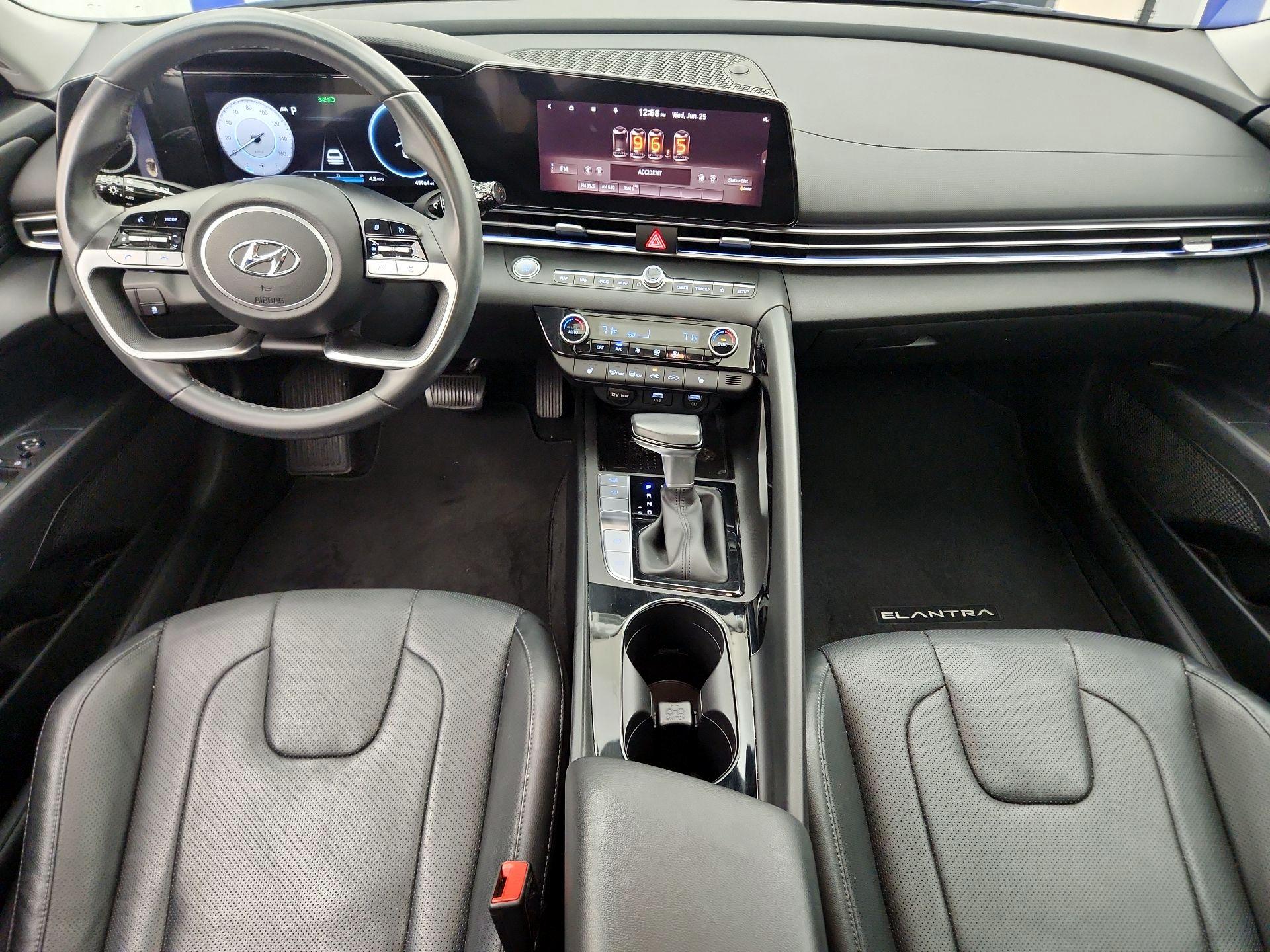 Thumbnail: 2023 Hyundai Elantra - 9