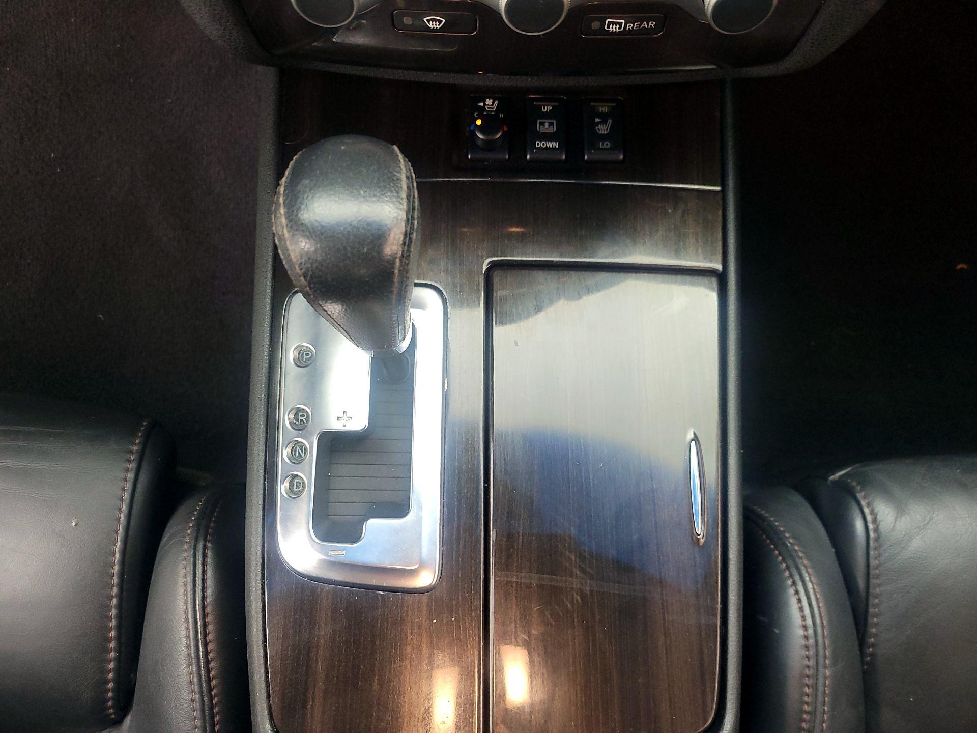 Thumbnail: 2014 Nissan Maxima - 18