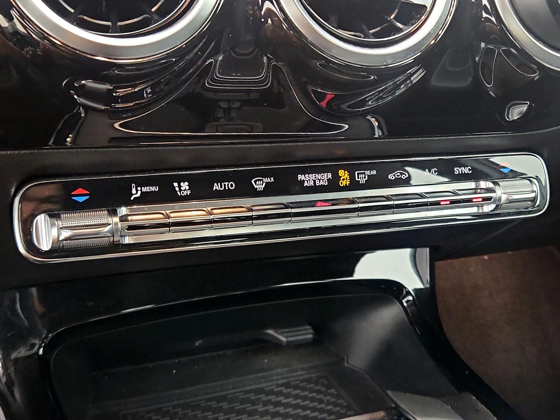 Thumbnail: 2019 Mercedes-Benz A-Class - 16