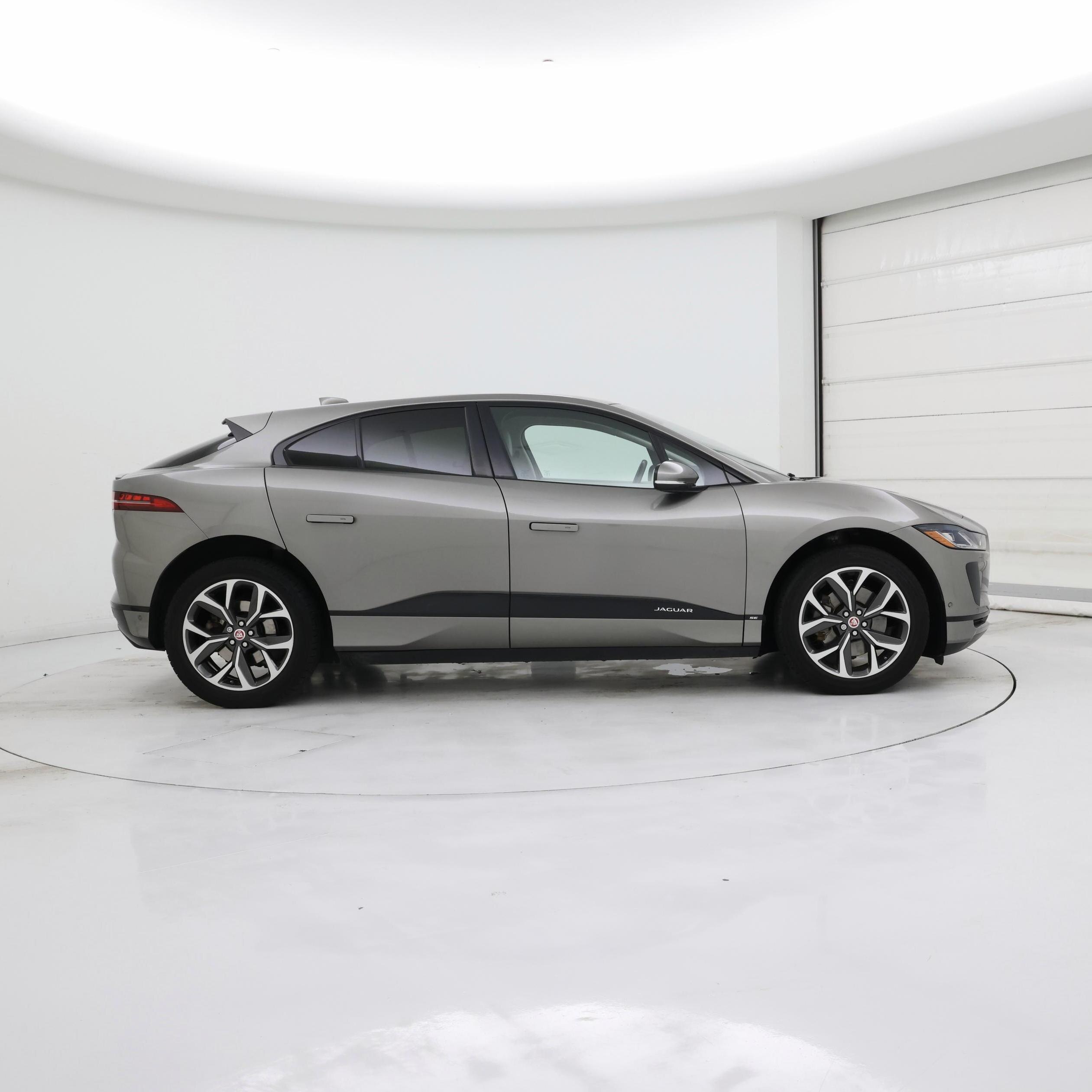 Thumbnail: 2020 Jaguar I-Pace - 7