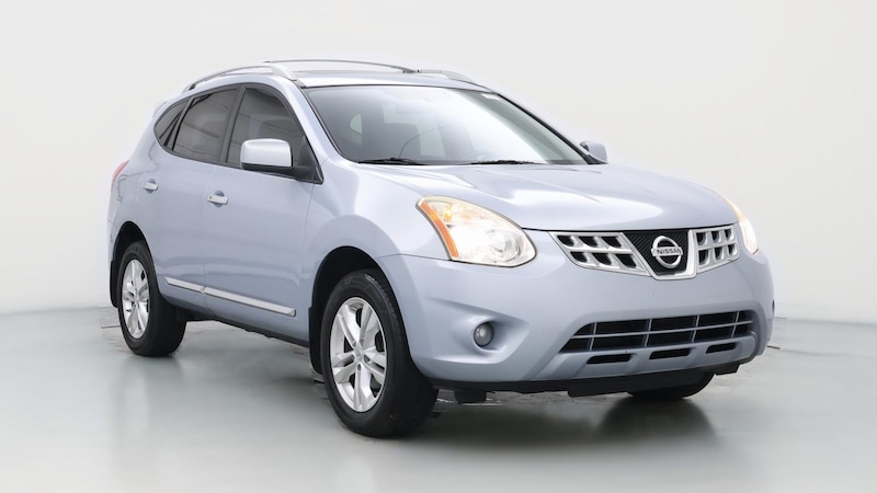2013 Nissan Rogue SV Hero Image