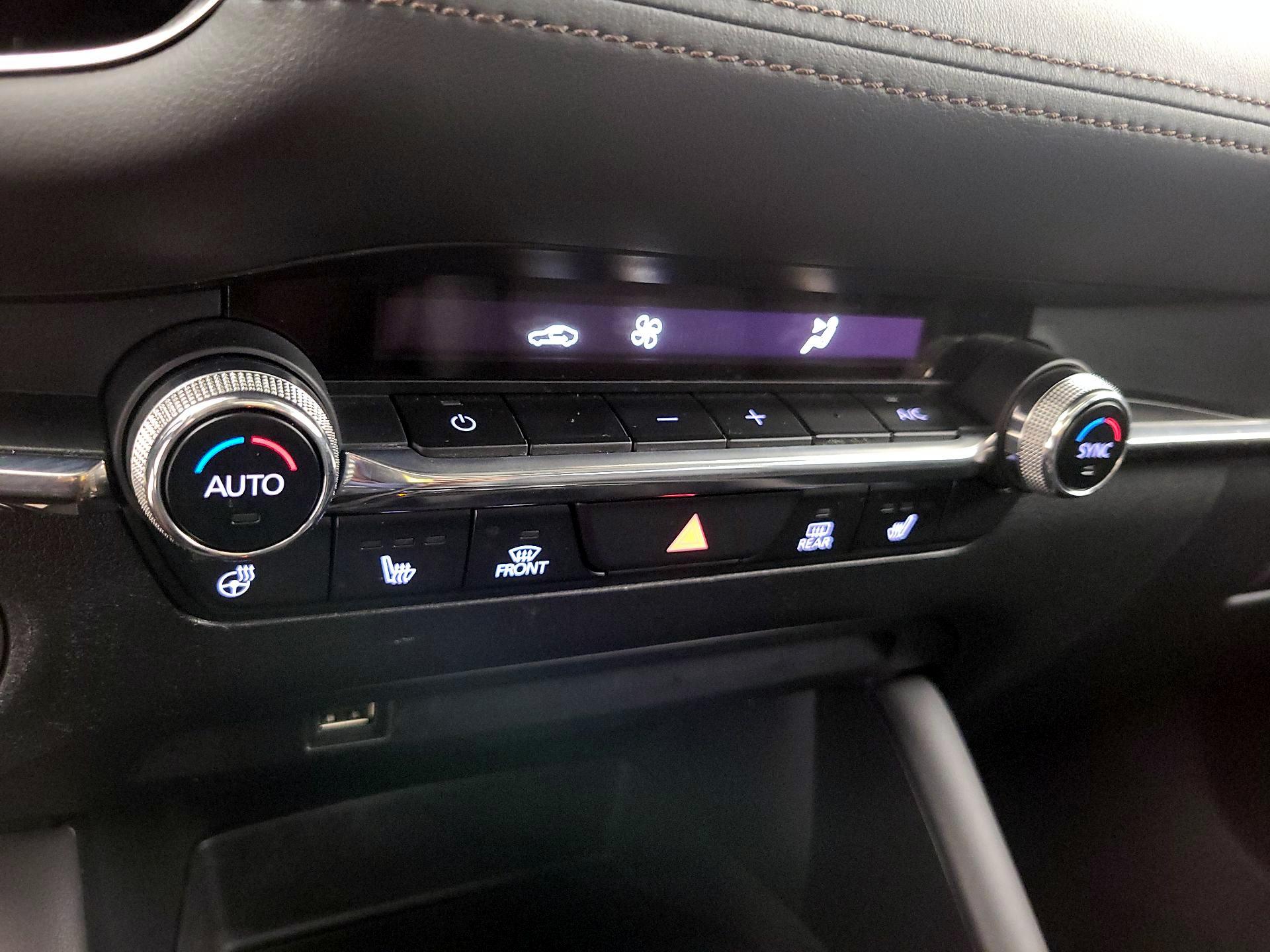 Thumbnail: 2021 Mazda Mazda3 - 16