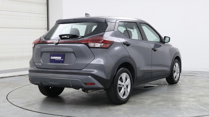 2021 Nissan Kicks S 8