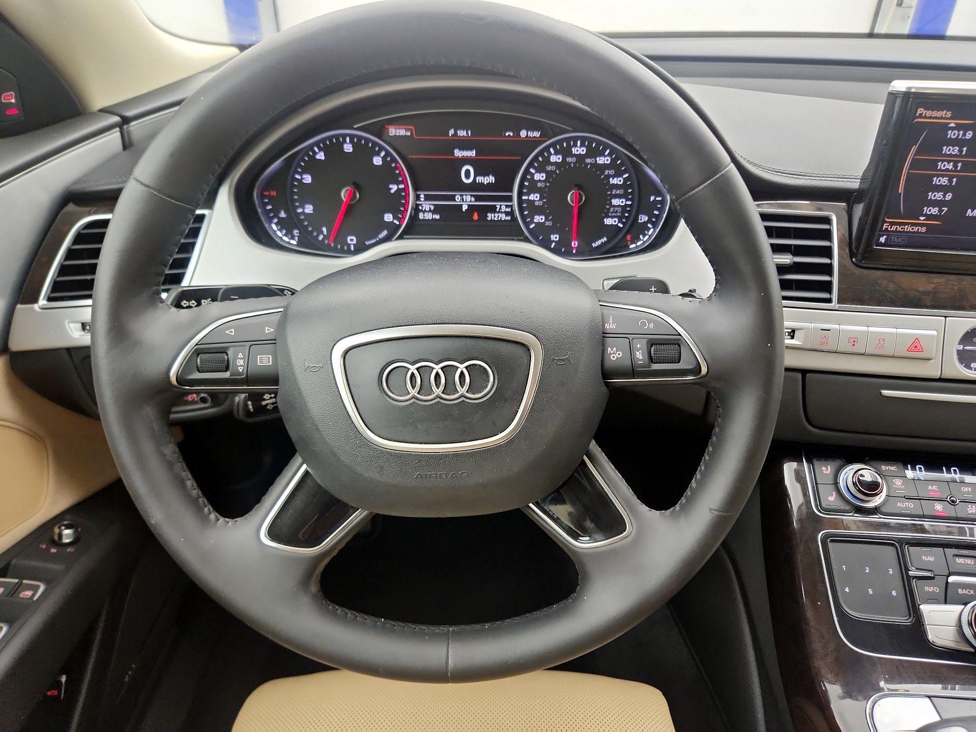 Thumbnail: 2014 Audi A8 - 10