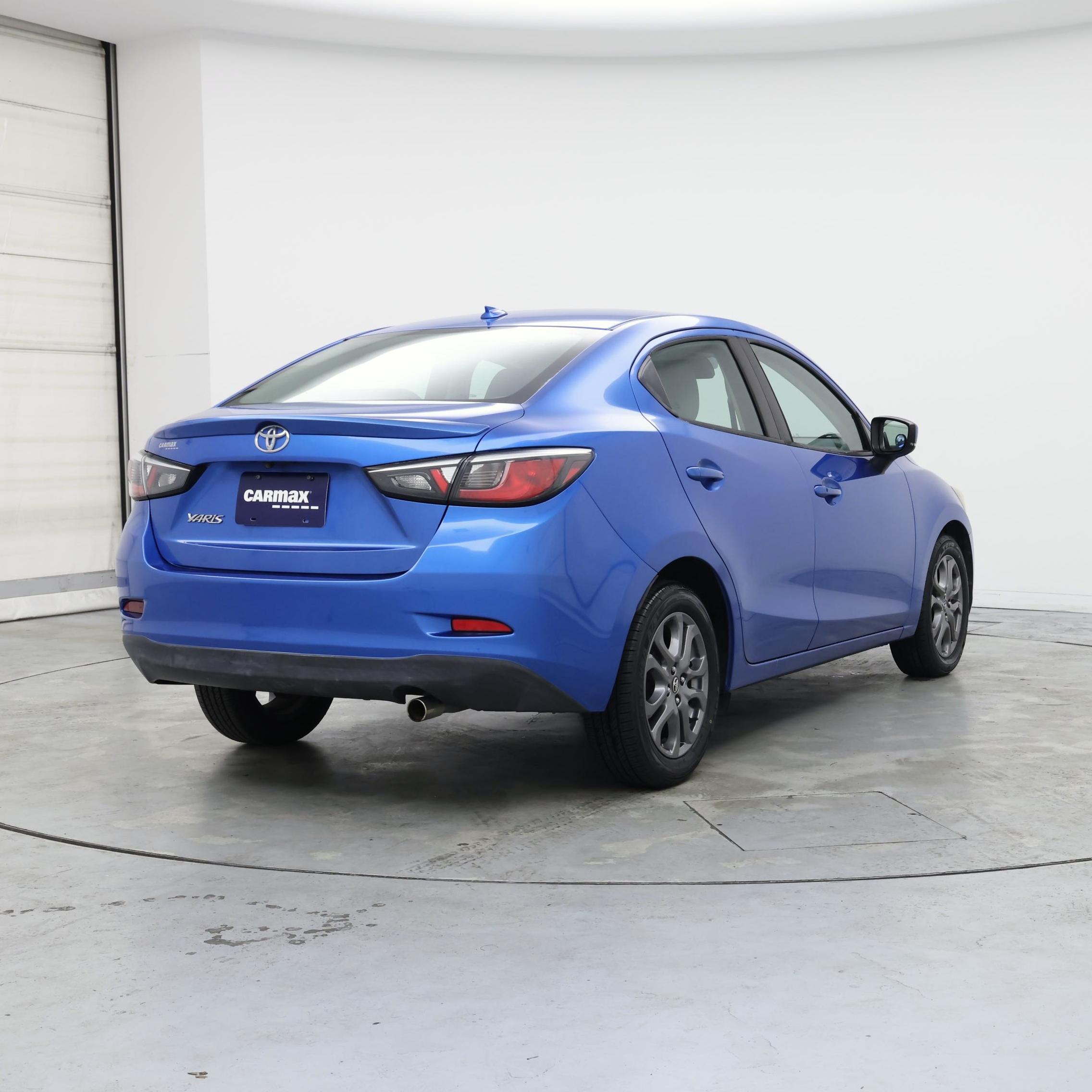 Thumbnail: 2019 Toyota Yaris - 8