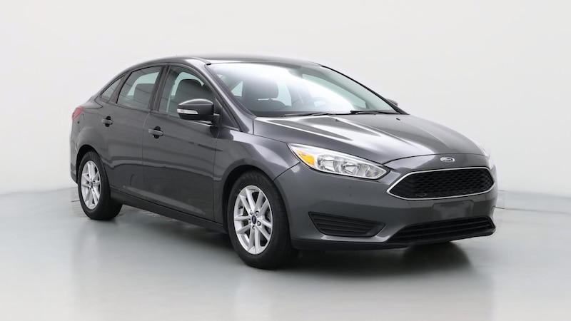 2016 Ford Focus SE Hero Image