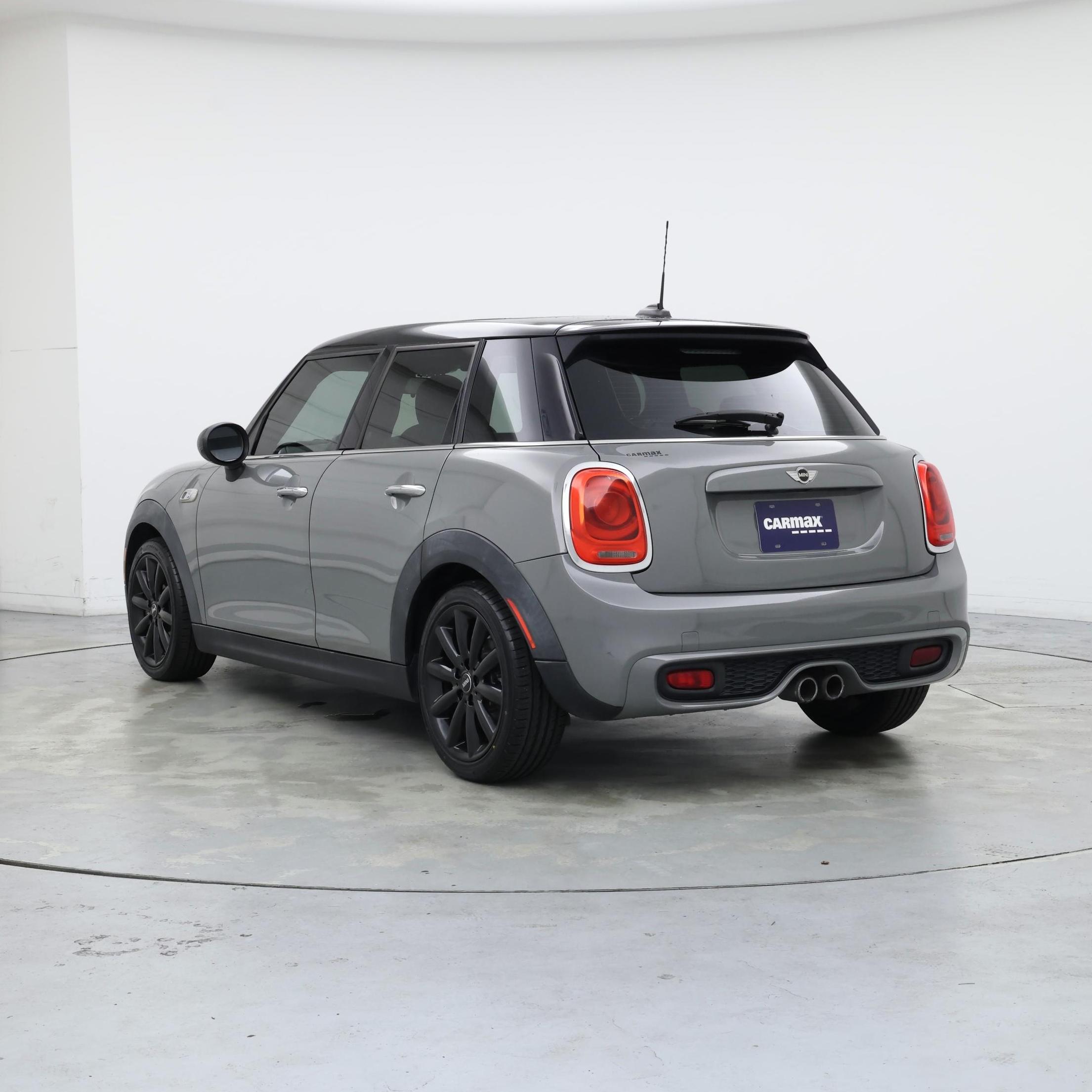 Thumbnail: 2015 MINI Cooper Hardtop - 2
