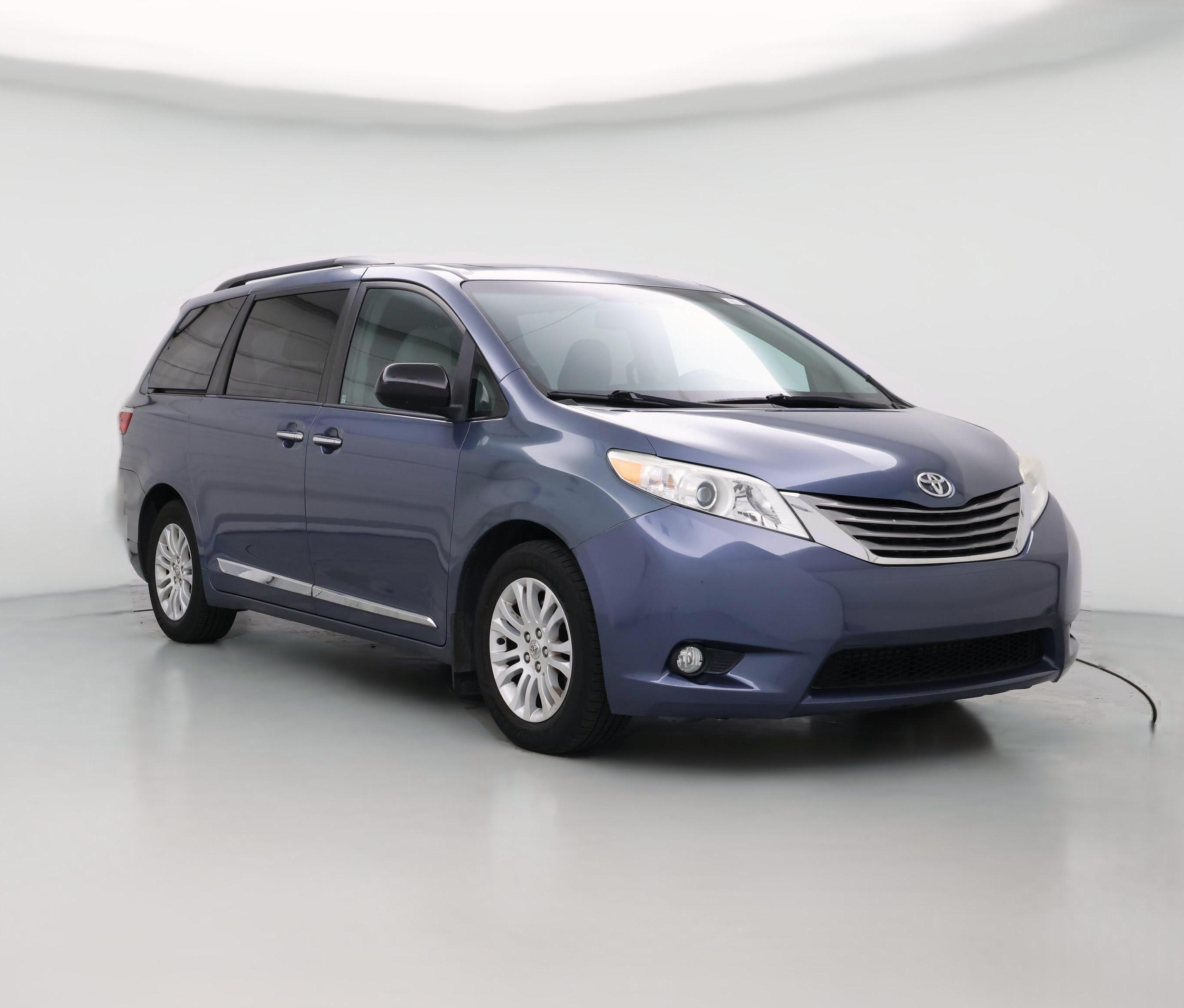 Thumbnail: 2017 Toyota Sienna - 1