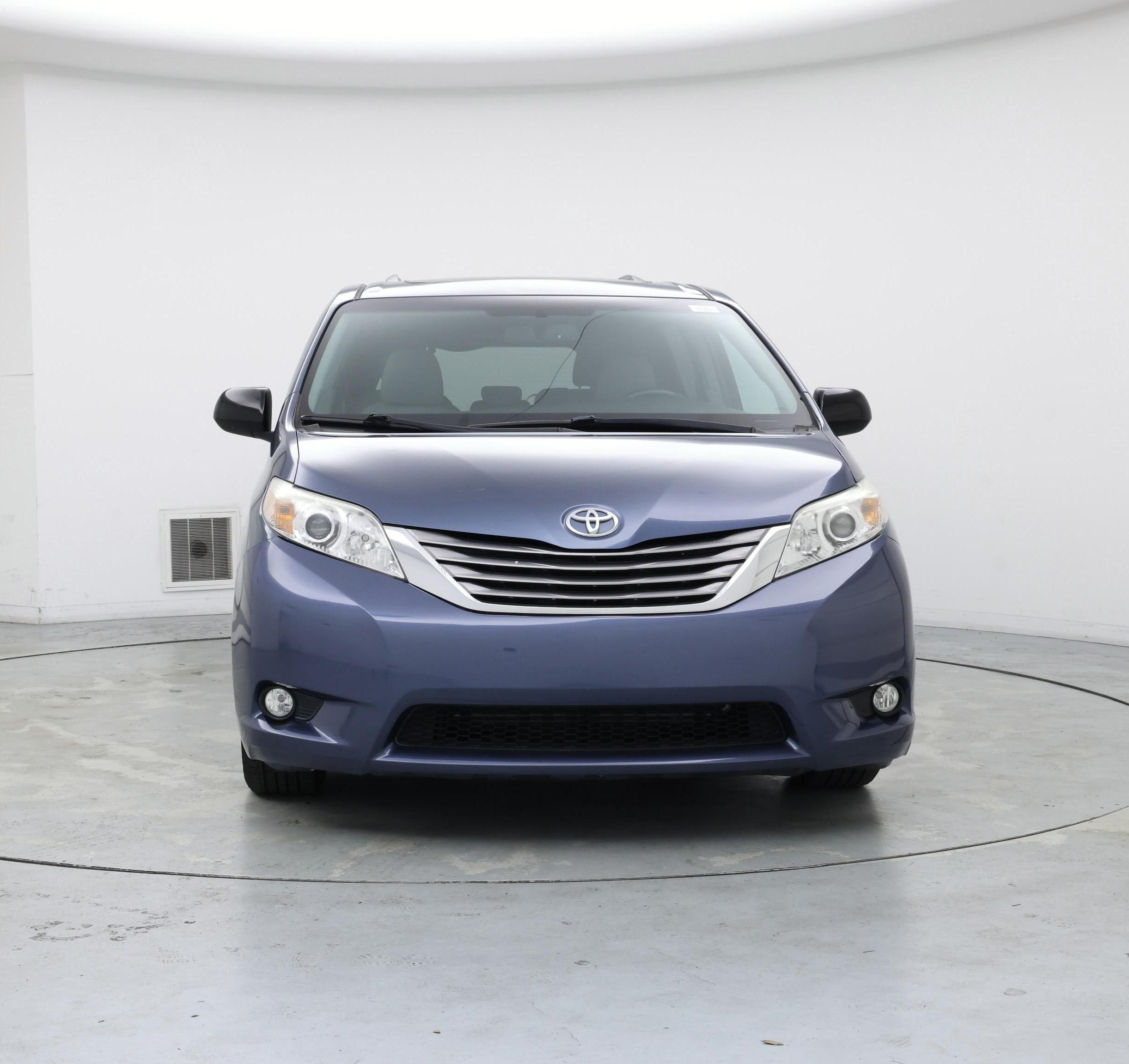 Thumbnail: 2017 Toyota Sienna - 5