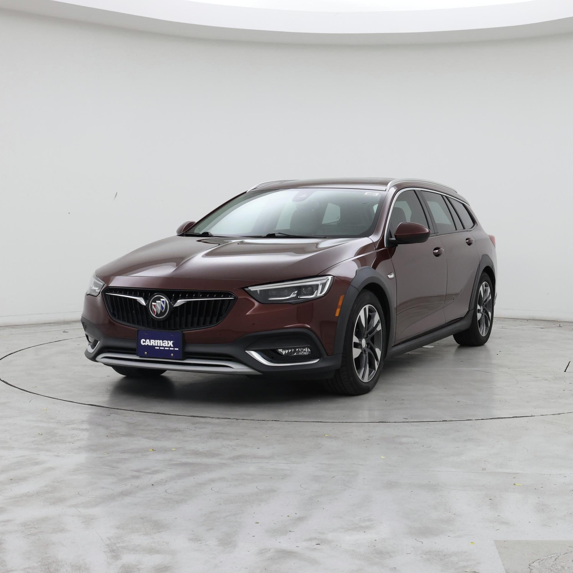 Thumbnail: 2018 Buick Regal - 4