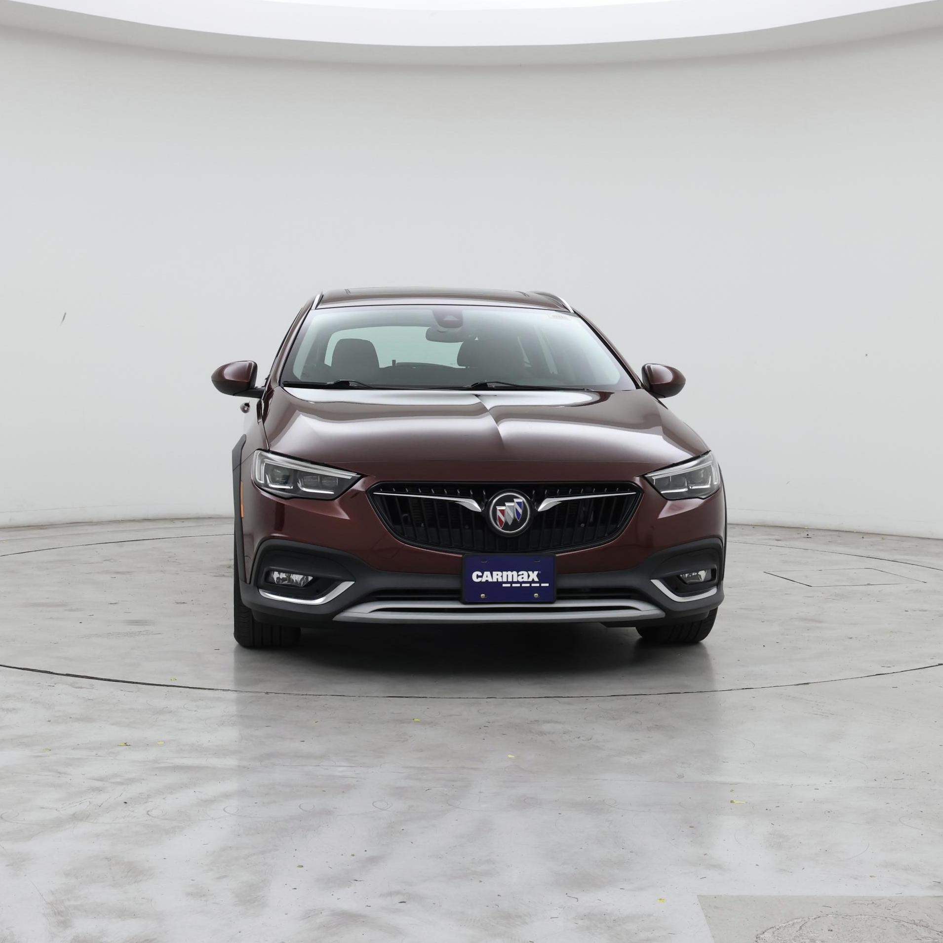 Thumbnail: 2018 Buick Regal - 5