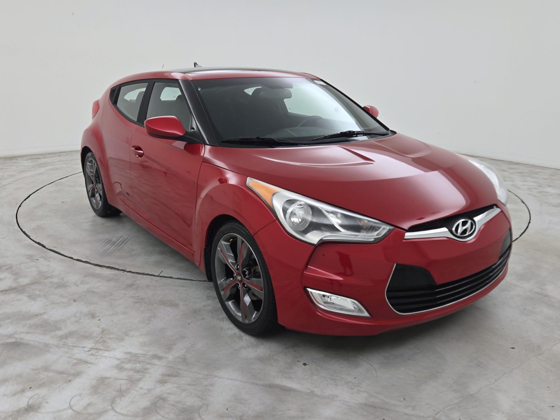 Thumbnail: 2017 Hyundai Veloster - 1
