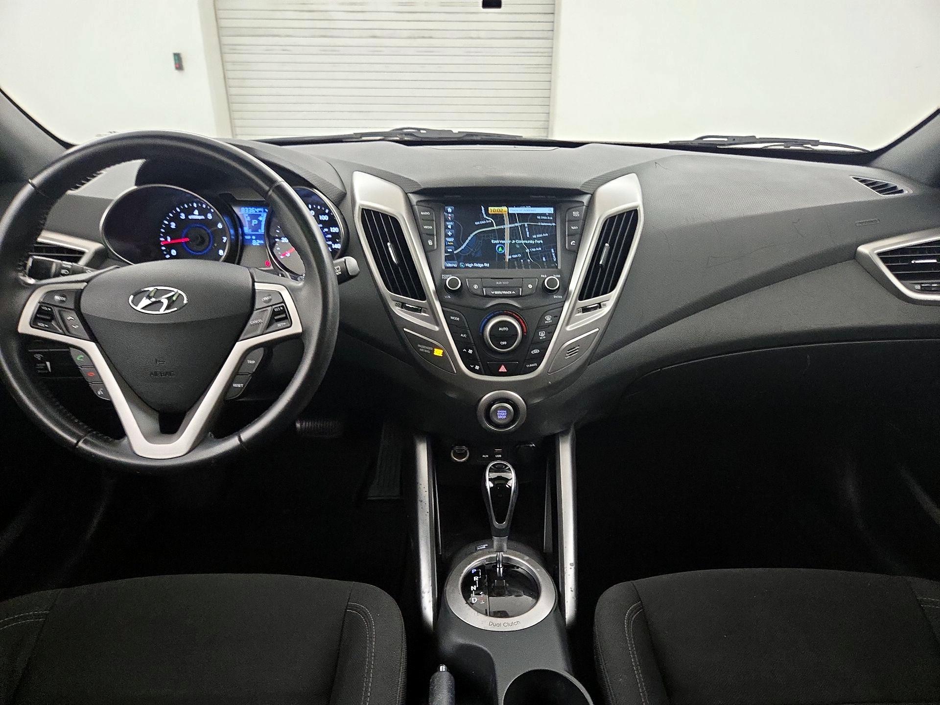 Thumbnail: 2017 Hyundai Veloster - 8