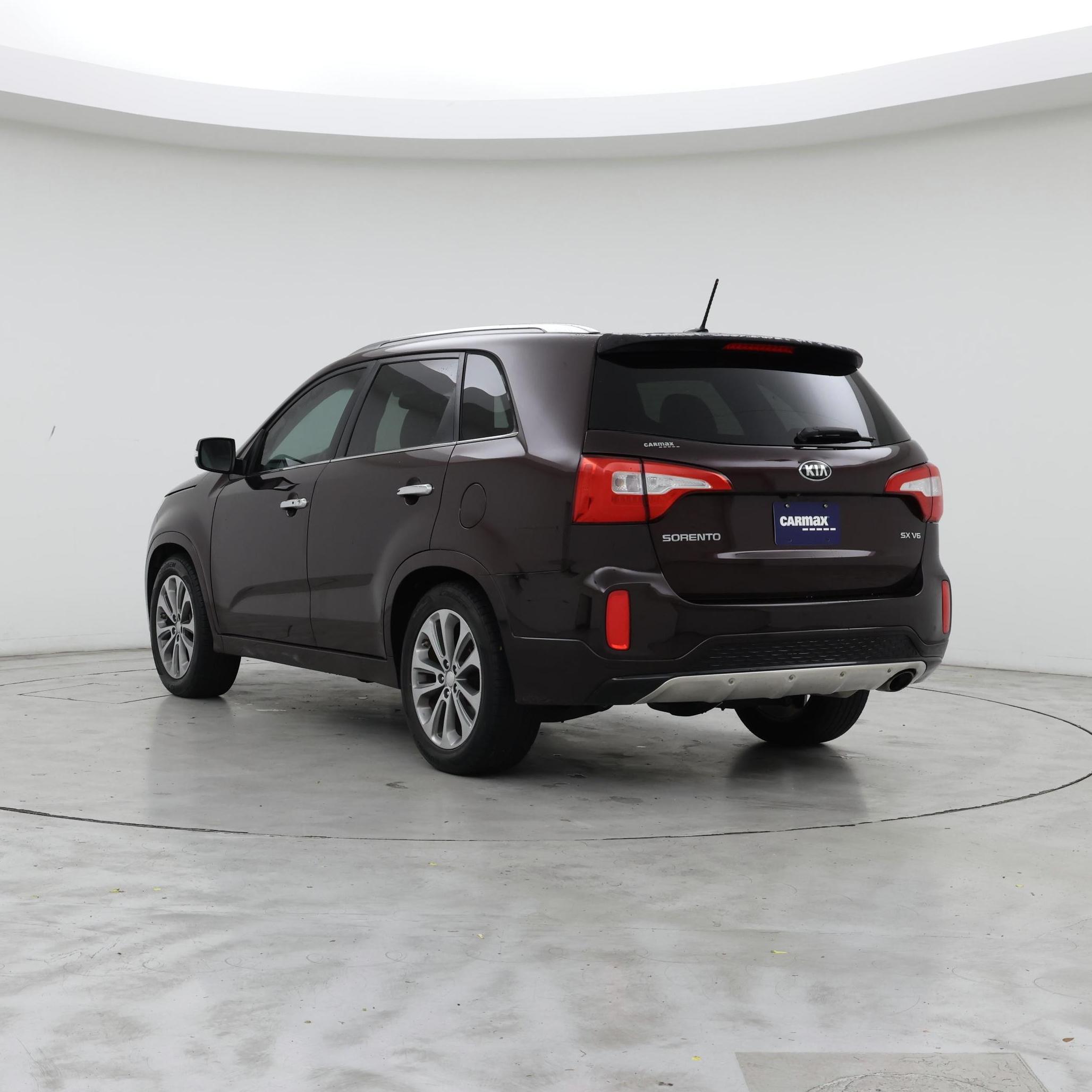 Thumbnail: 2015 Kia Sorento - 2