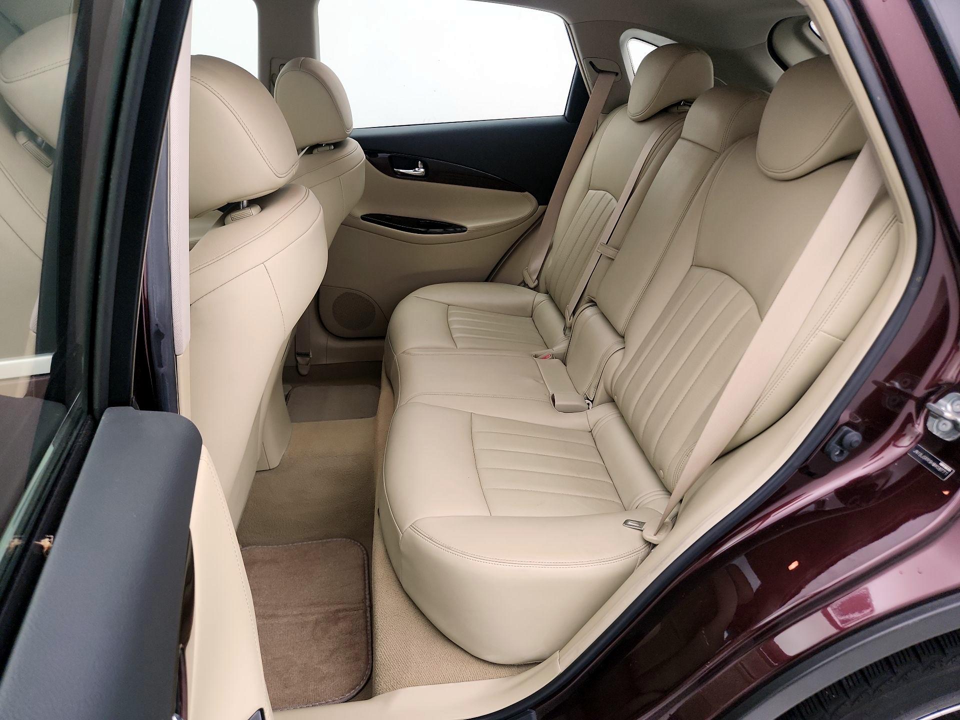Thumbnail: 2017 INFINITI QX50 - 20