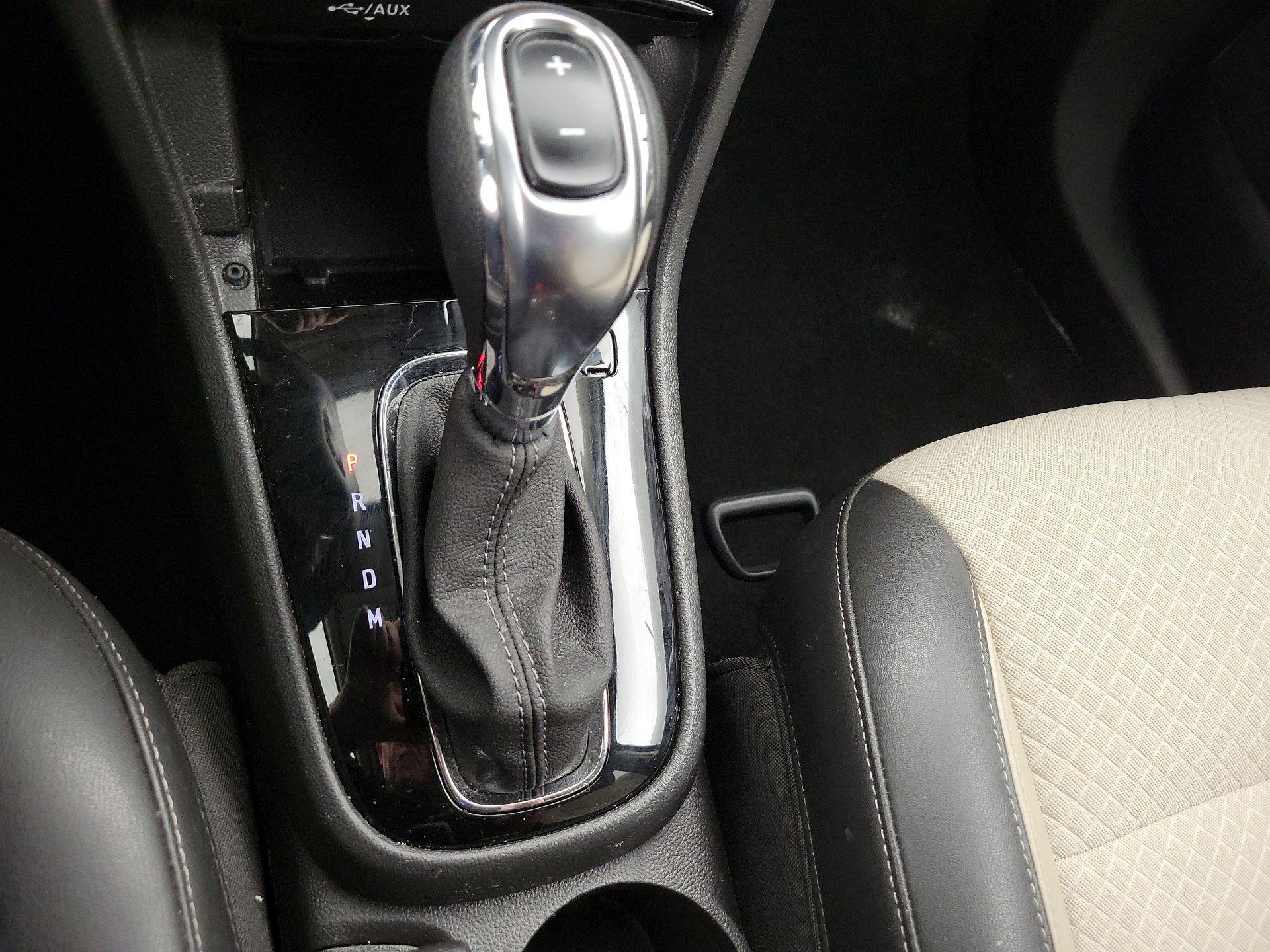 Thumbnail: 2018 Buick Encore - 17