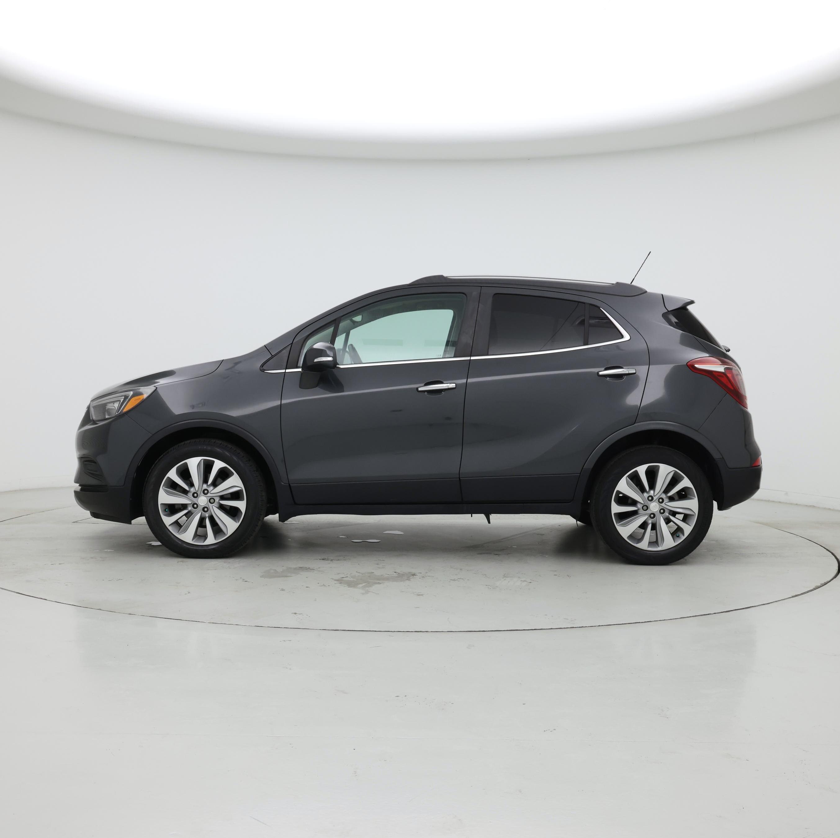 Thumbnail: 2018 Buick Encore - 3