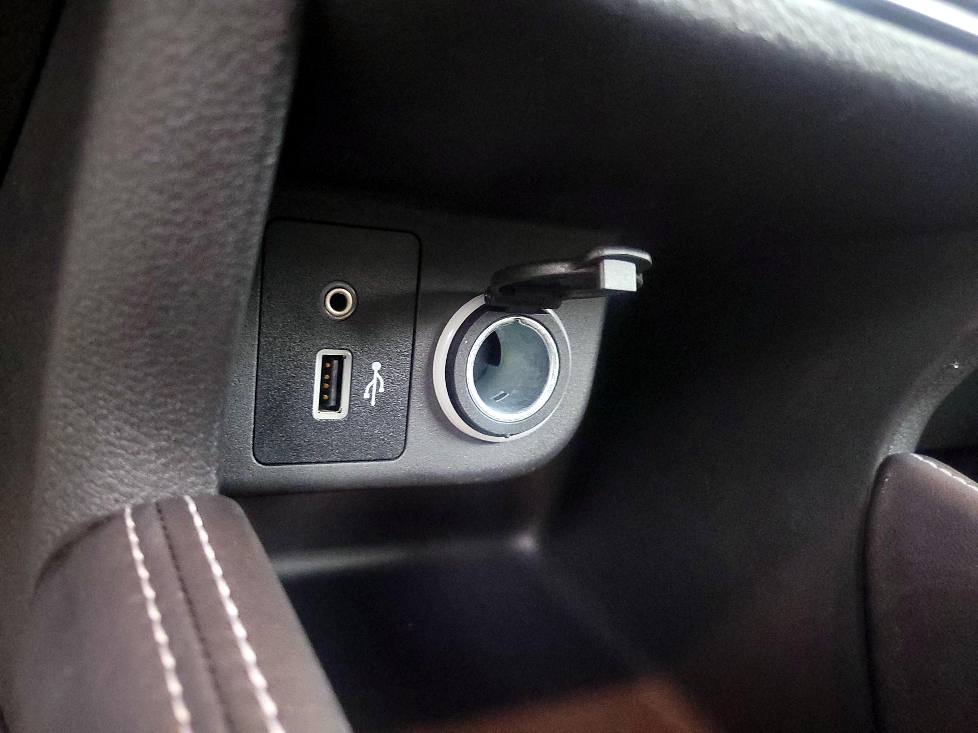 Thumbnail: 2020 Nissan Kicks - 17