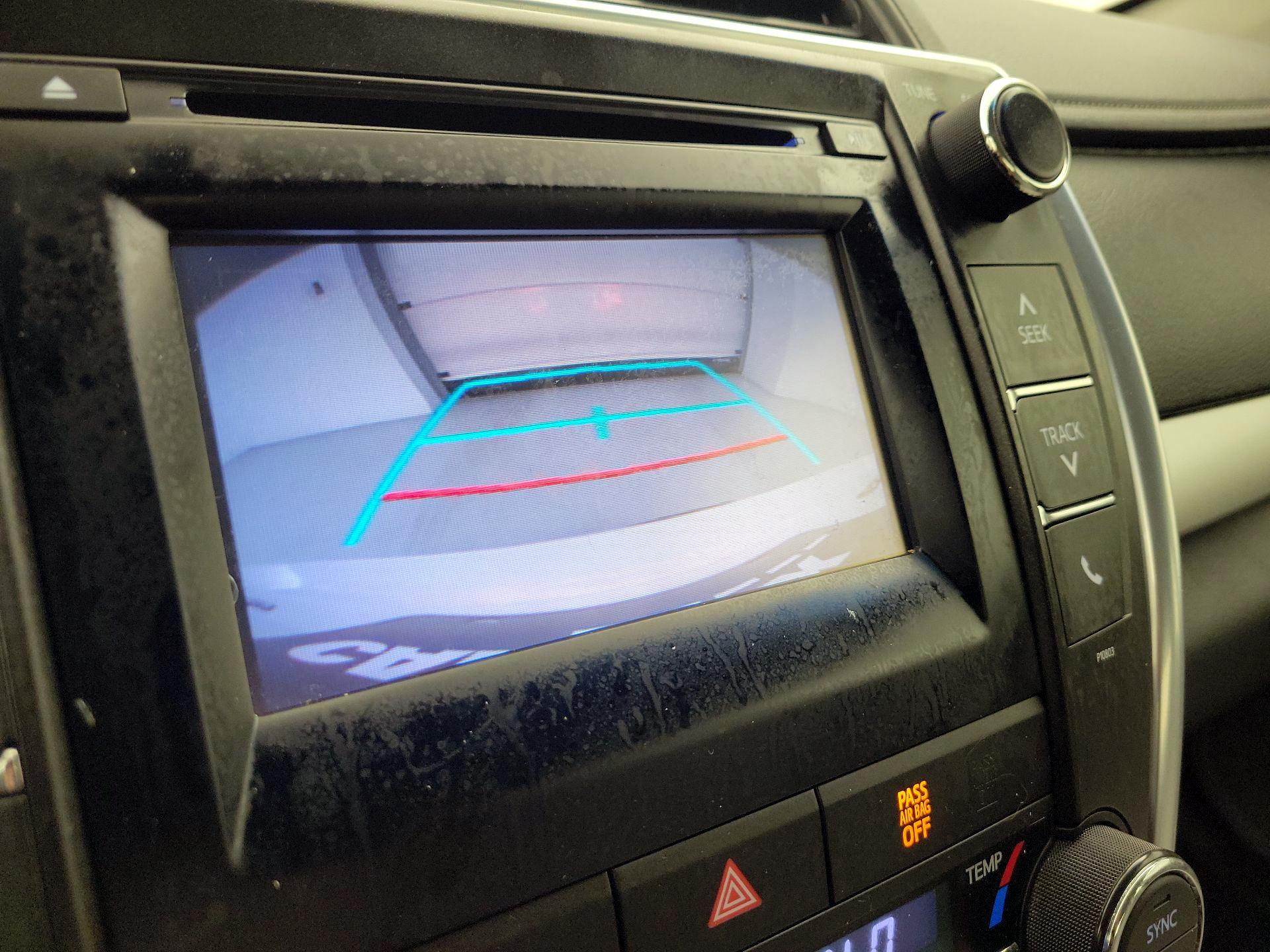 Thumbnail: 2015 Toyota Camry - 14