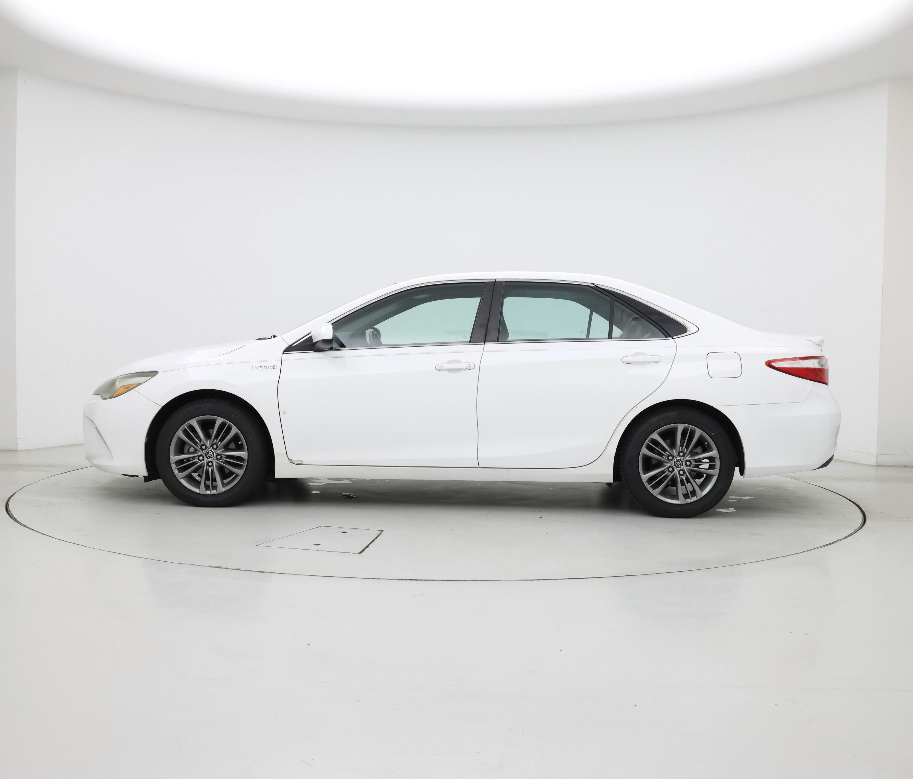 Thumbnail: 2015 Toyota Camry - 3