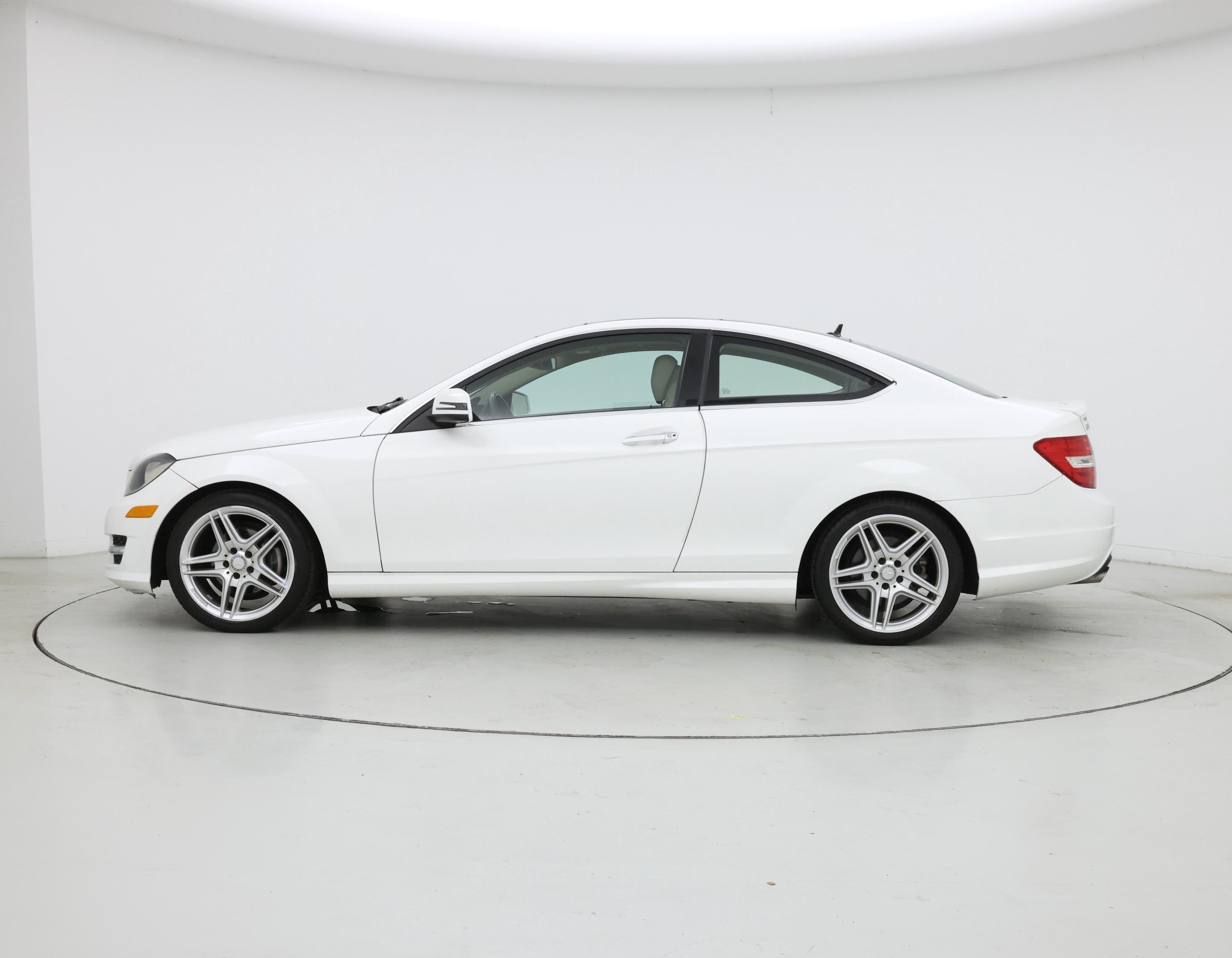 Thumbnail: 2014 Mercedes-Benz C-Class - 3