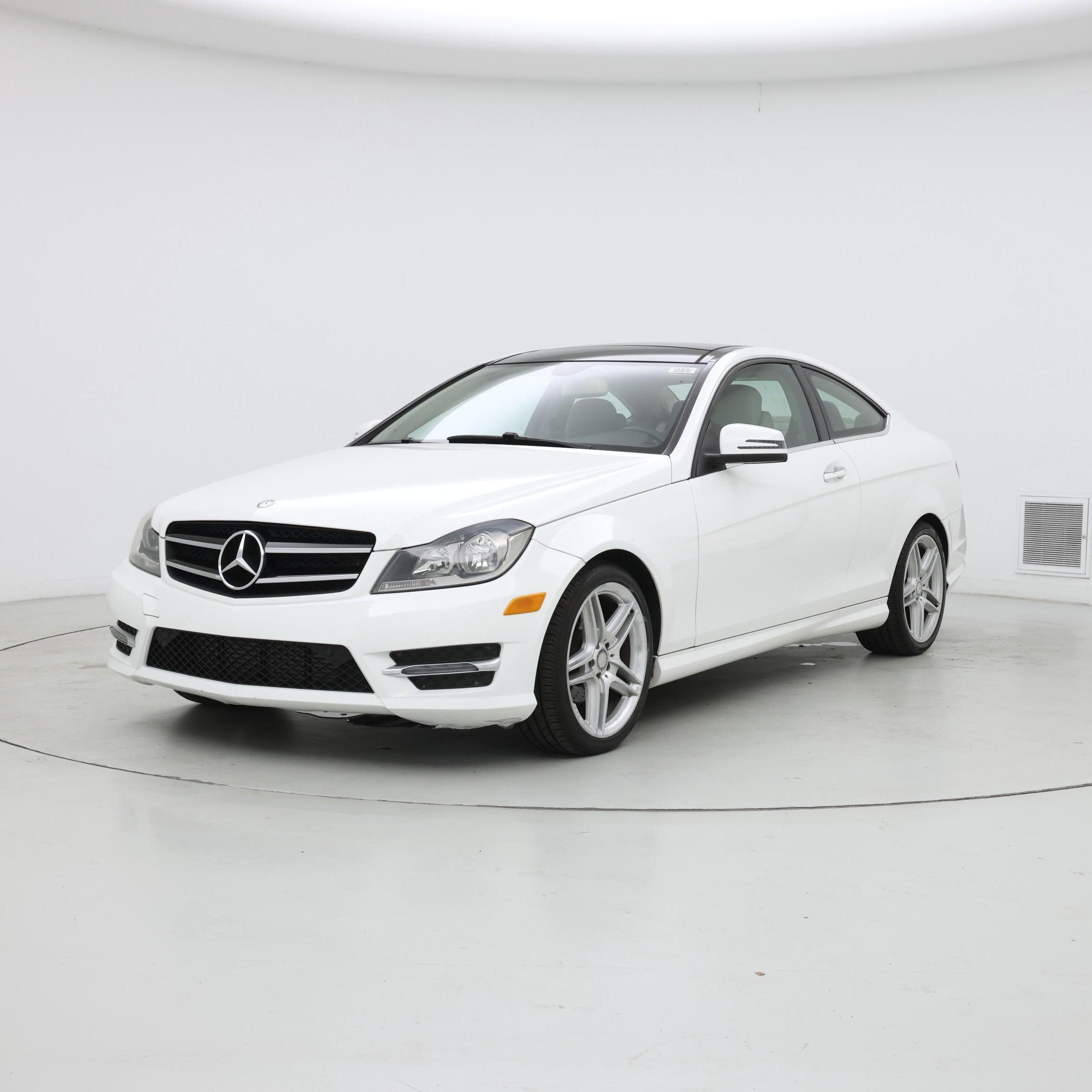 Thumbnail: 2014 Mercedes-Benz C-Class - 4