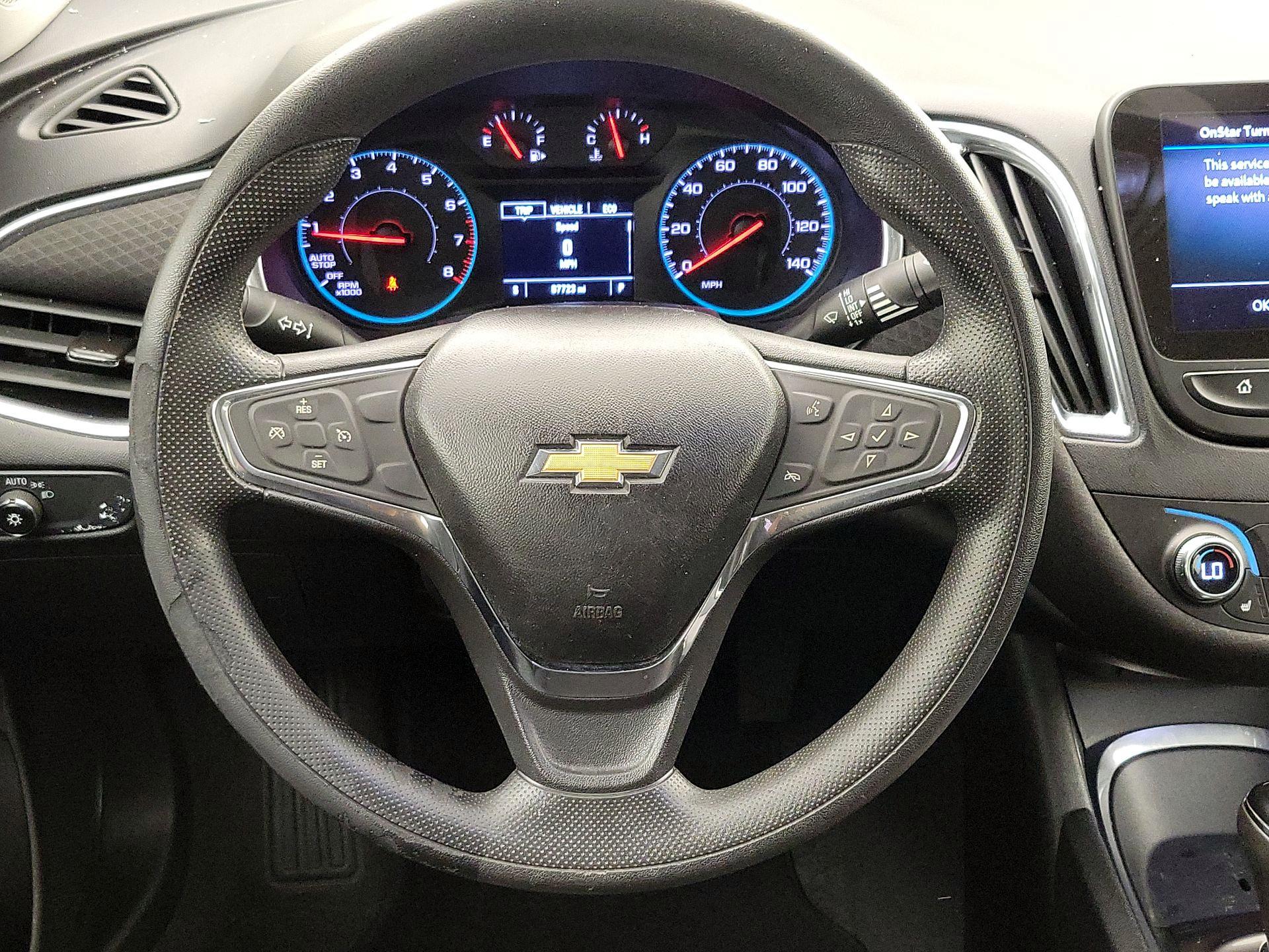 Thumbnail: 2020 Chevrolet Malibu - 10