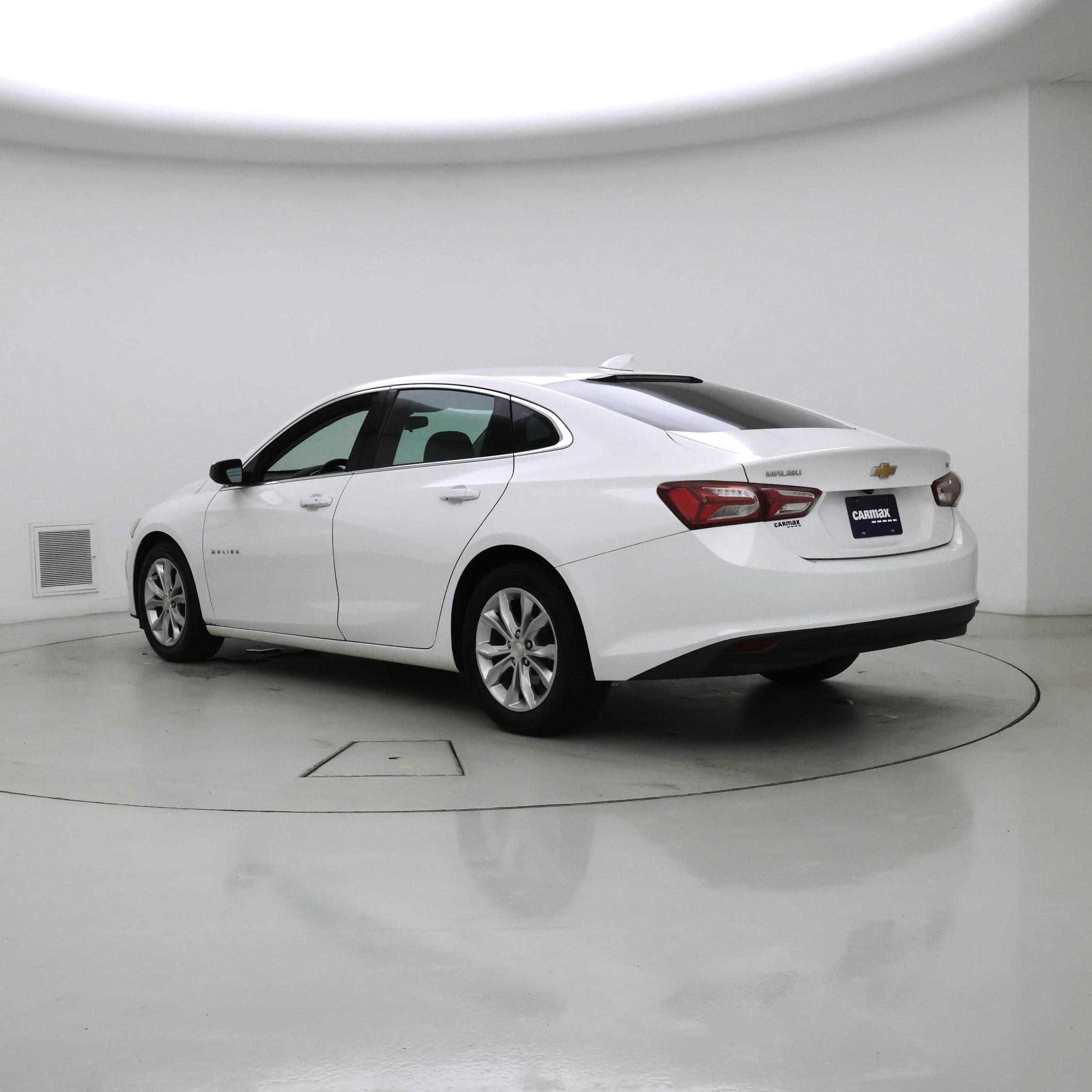 Thumbnail: 2020 Chevrolet Malibu - 2