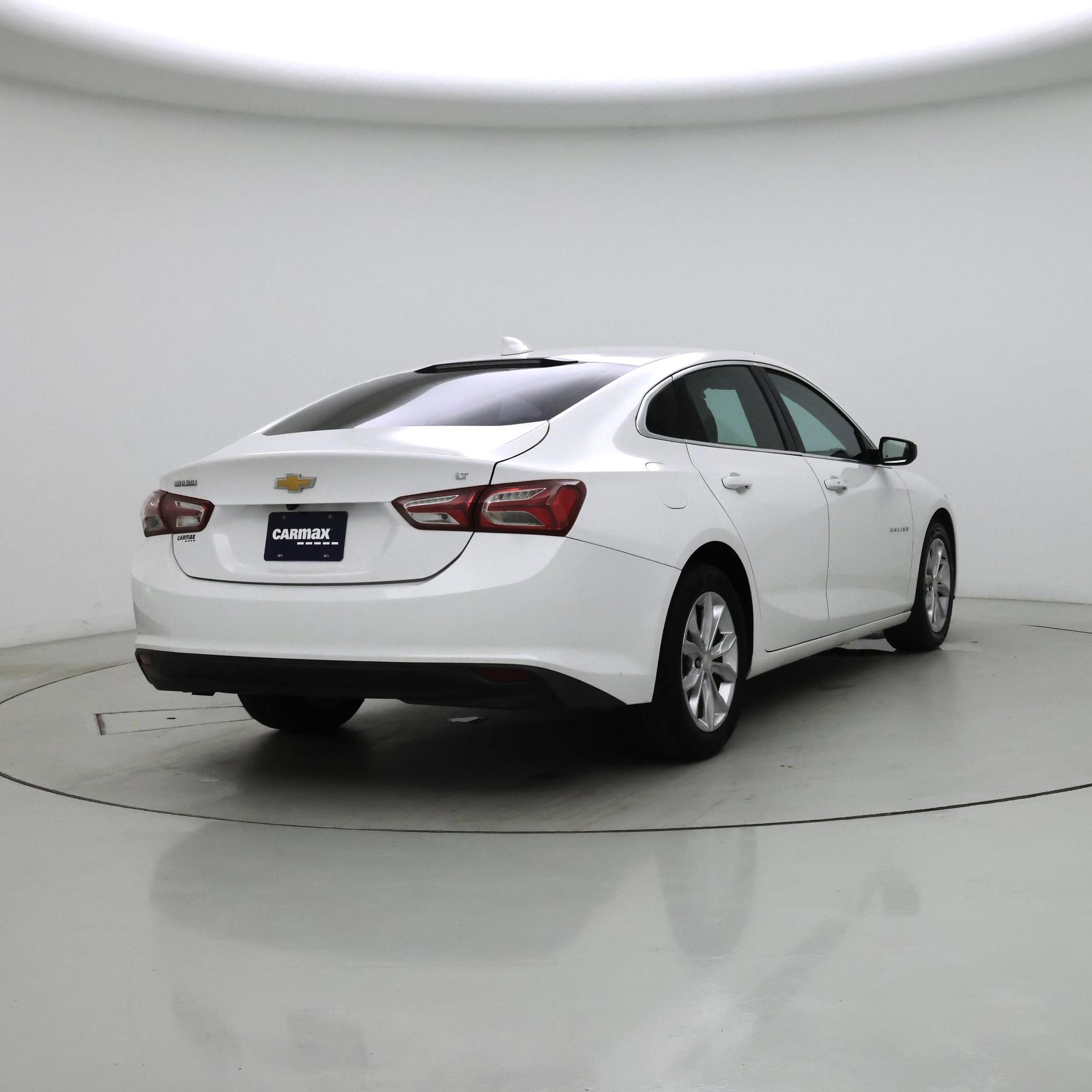 Thumbnail: 2020 Chevrolet Malibu - 8