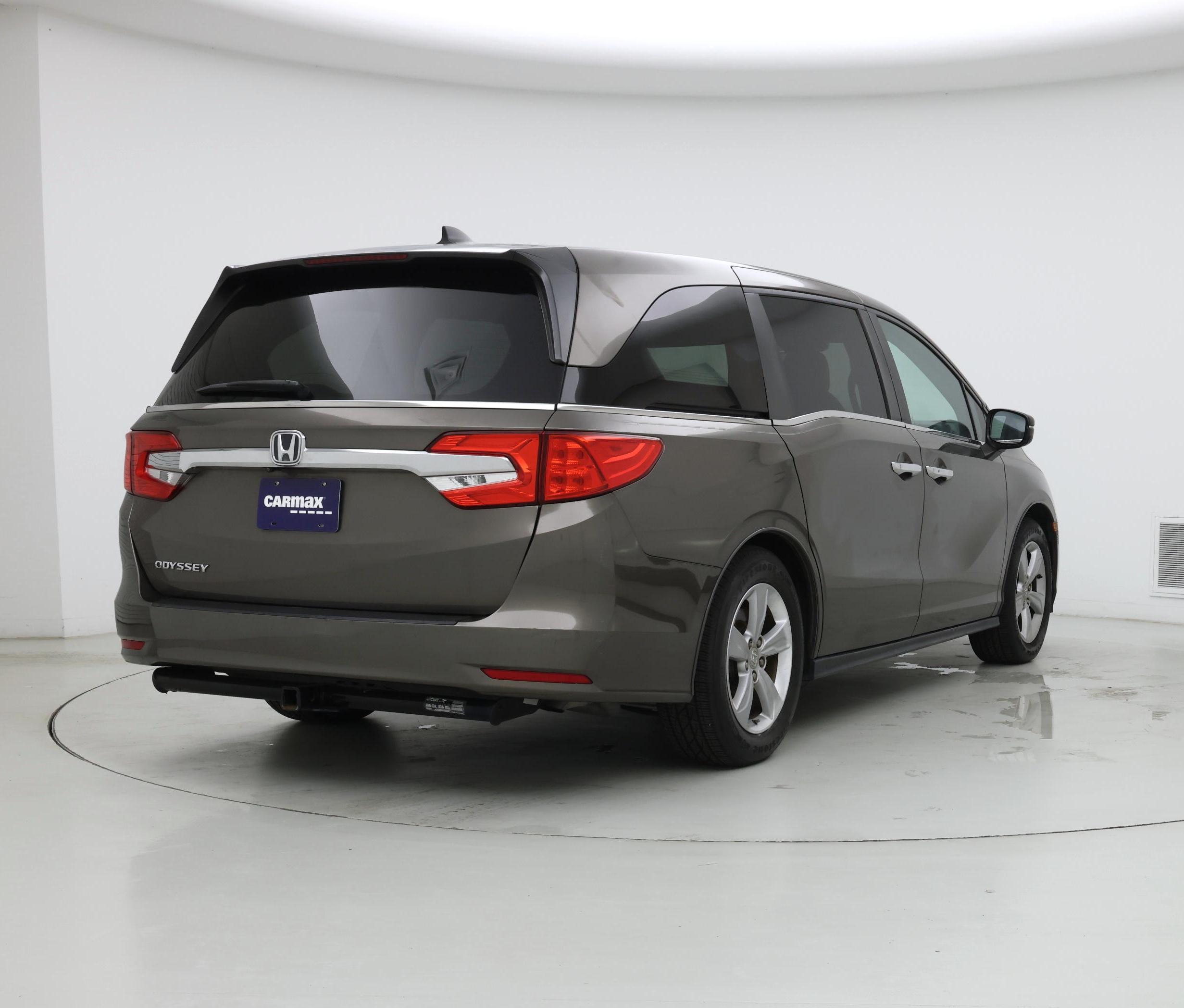 Thumbnail: 2019 Honda Odyssey - 8