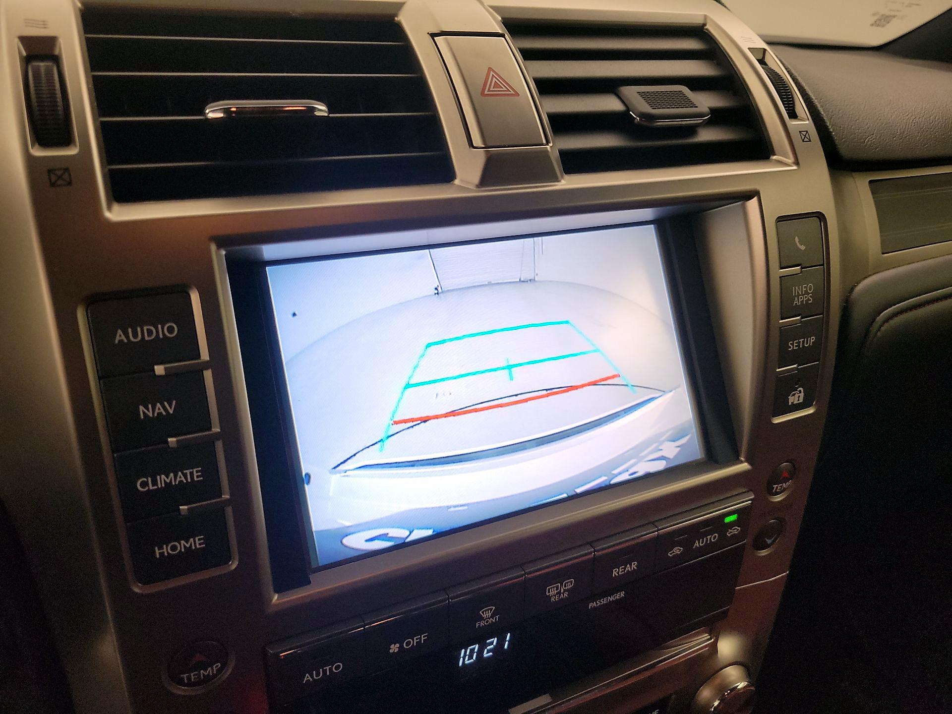 Thumbnail: 2020 Lexus GX - 15