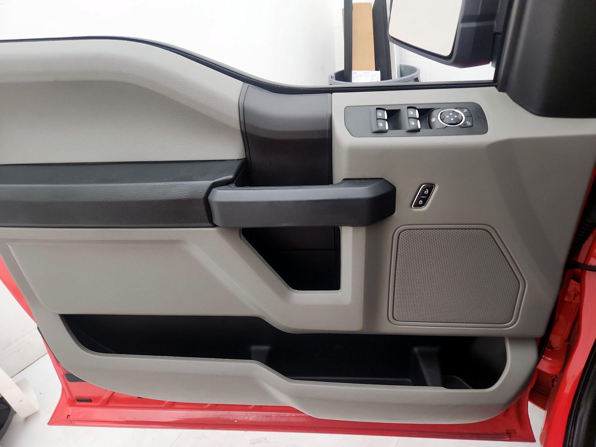 Thumbnail: 2019 Ford F-150 - 12