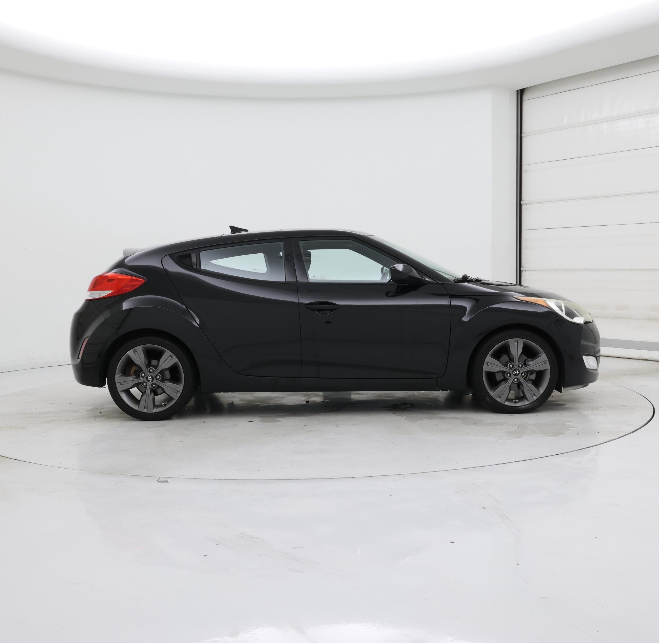Thumbnail: 2017 Hyundai Veloster - 7