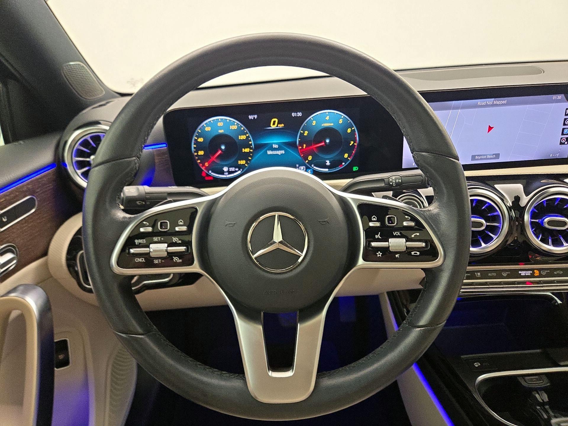 Thumbnail: 2021 Mercedes-Benz A-Class - 10