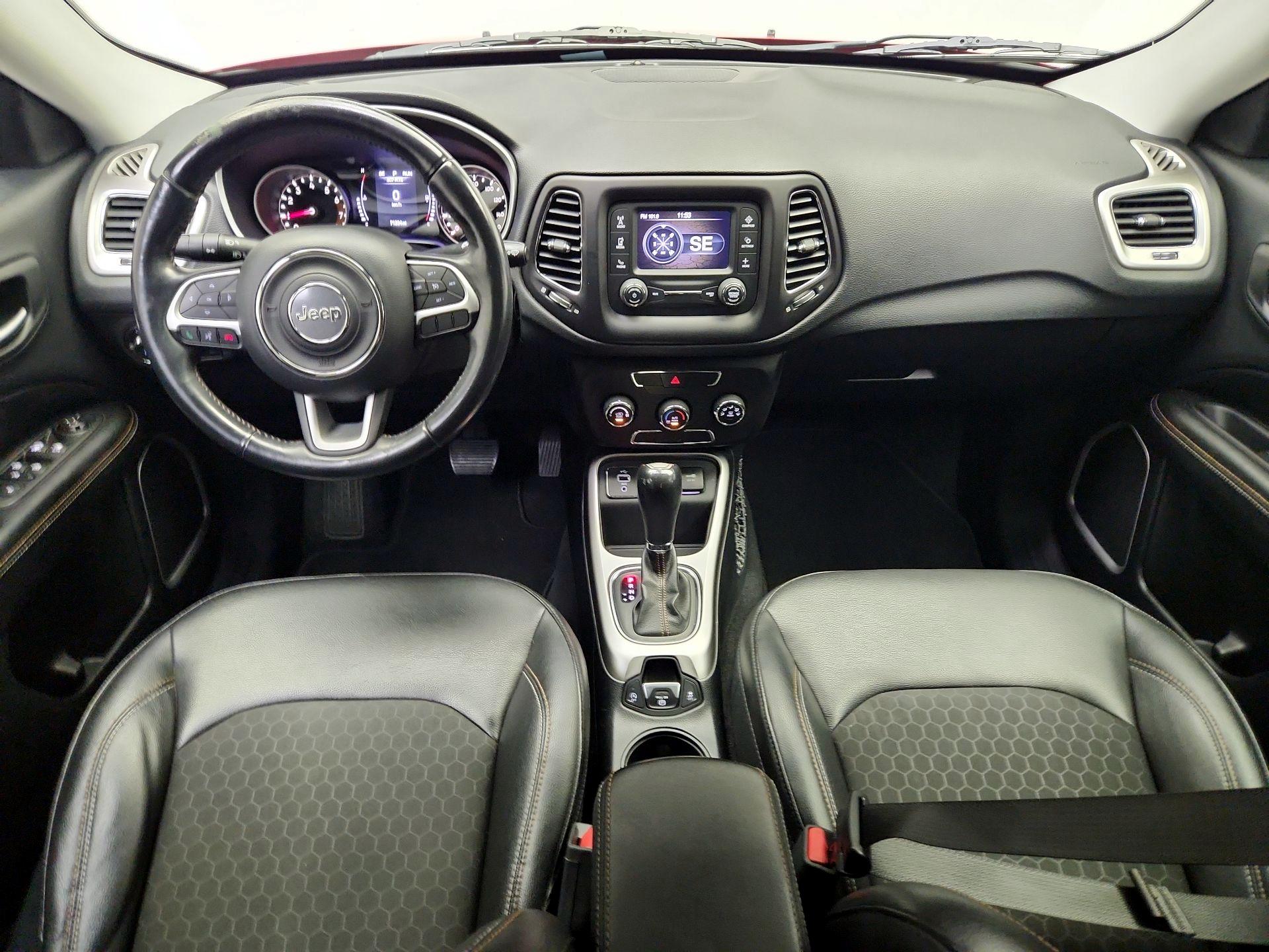 Thumbnail: 2018 Jeep Compass - 9