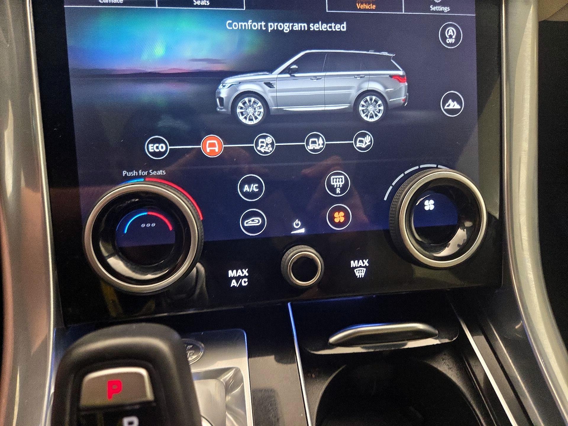 Thumbnail: 2020 Land Rover Range Rover Sport - 16