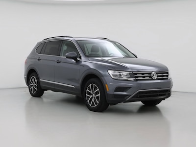 Gray 2020 Volkswagen Tiguan SE