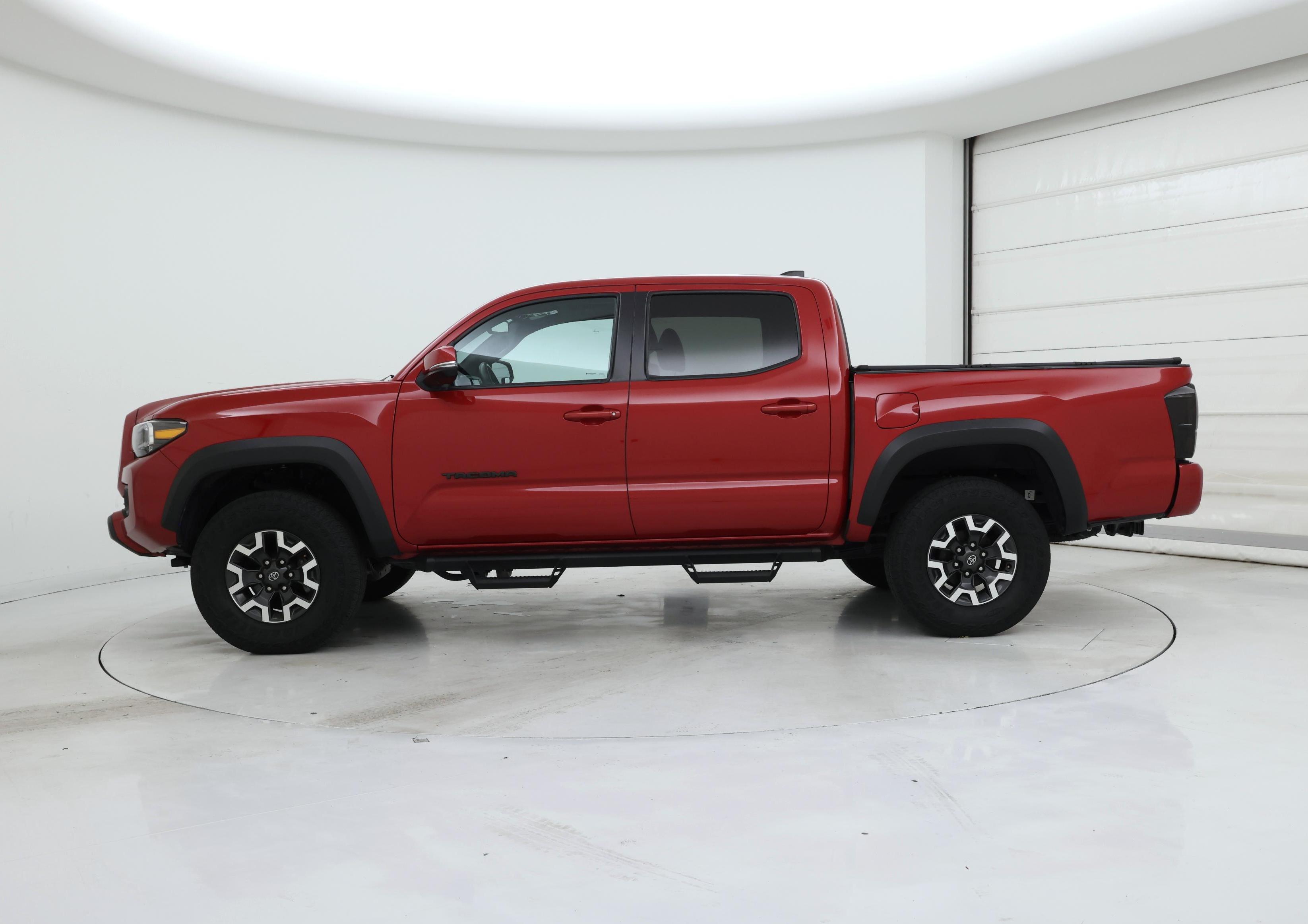 Thumbnail: 2023 Toyota Tacoma - 3