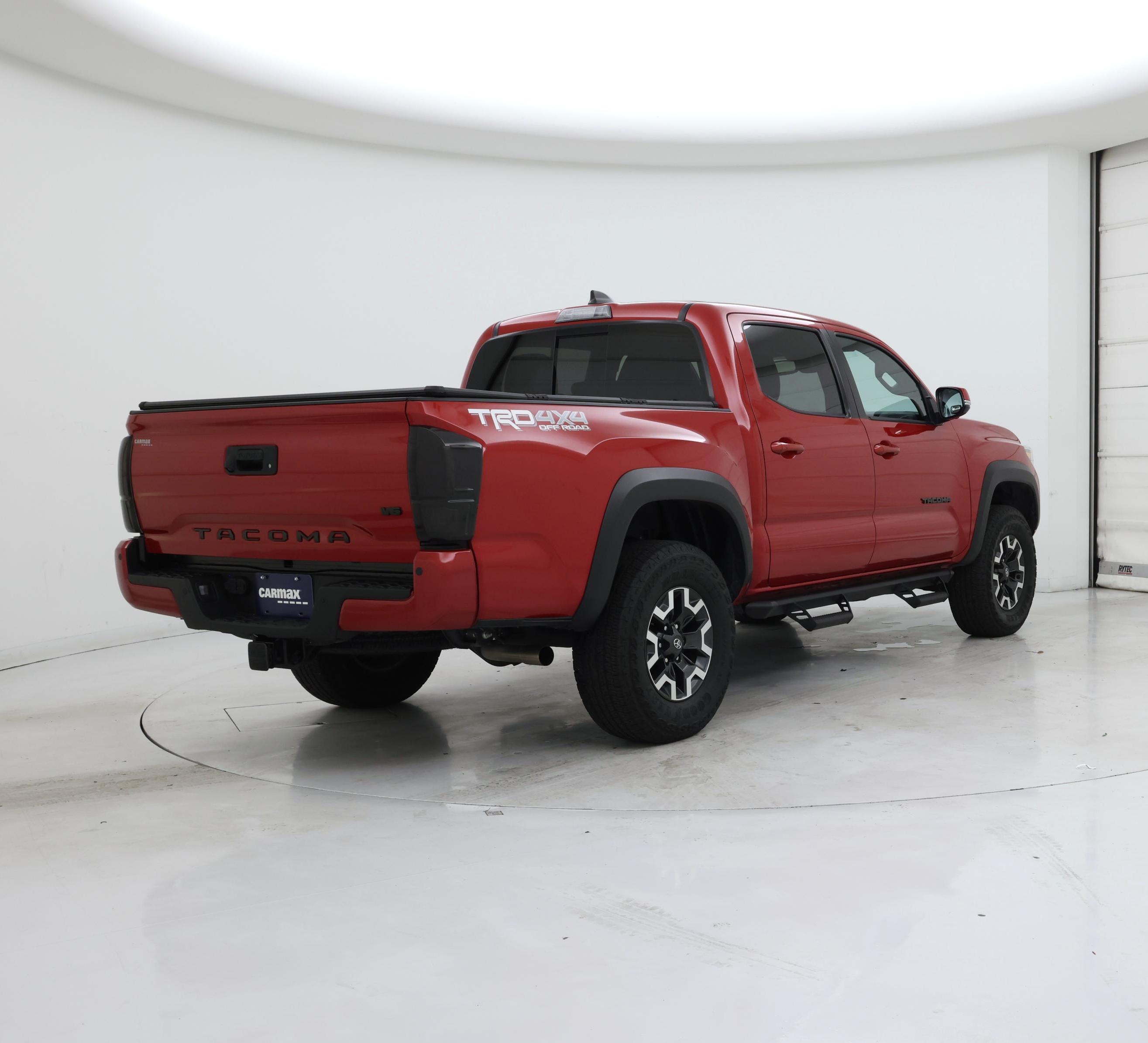 Thumbnail: 2023 Toyota Tacoma - 8