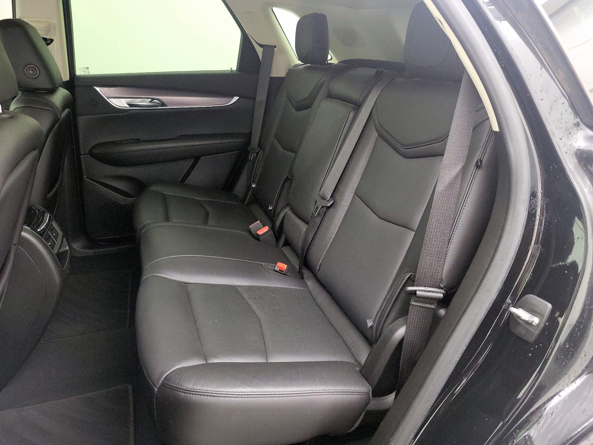 Thumbnail: 2019 Cadillac XT5 - 20
