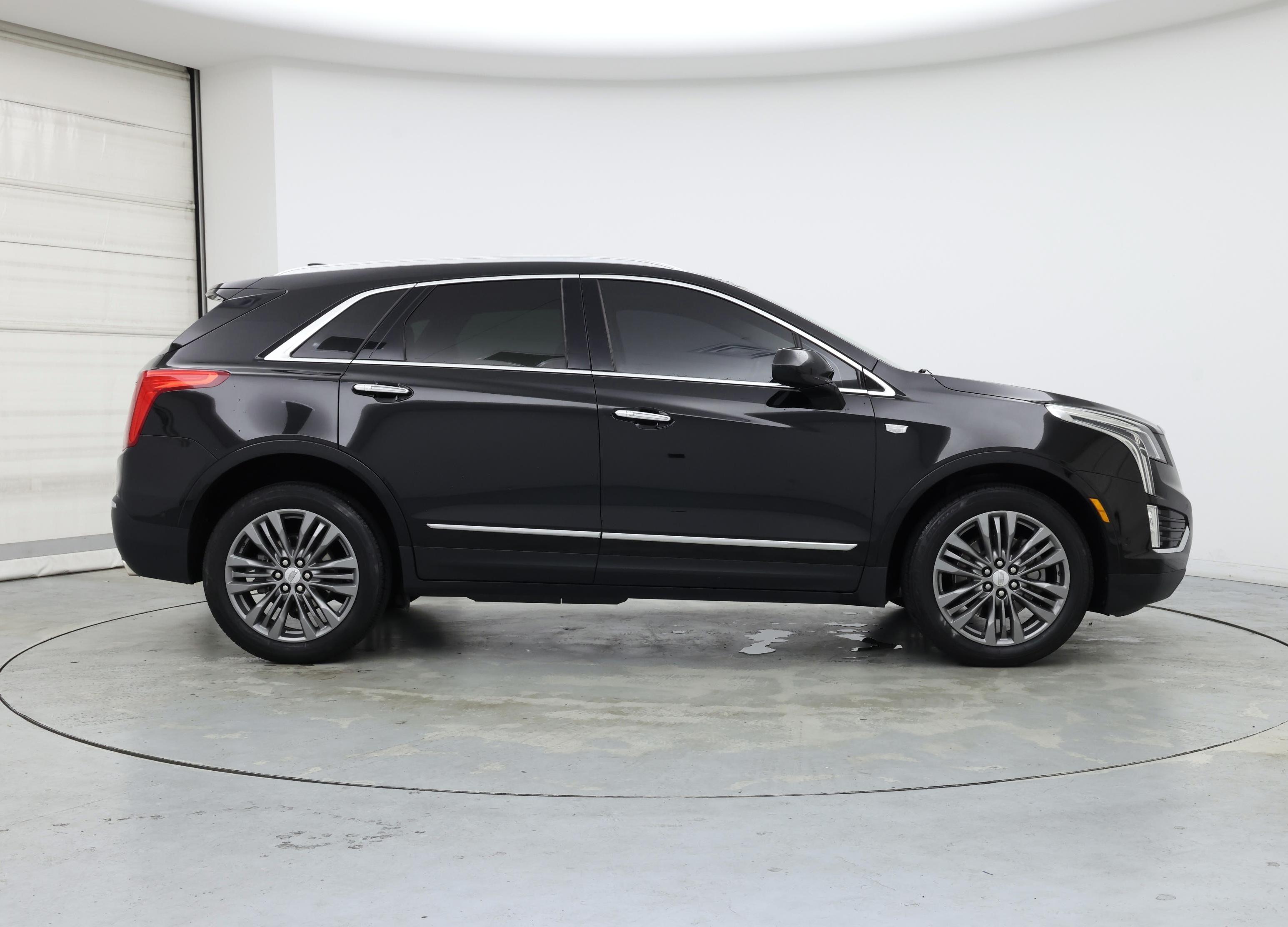 Thumbnail: 2019 Cadillac XT5 - 7