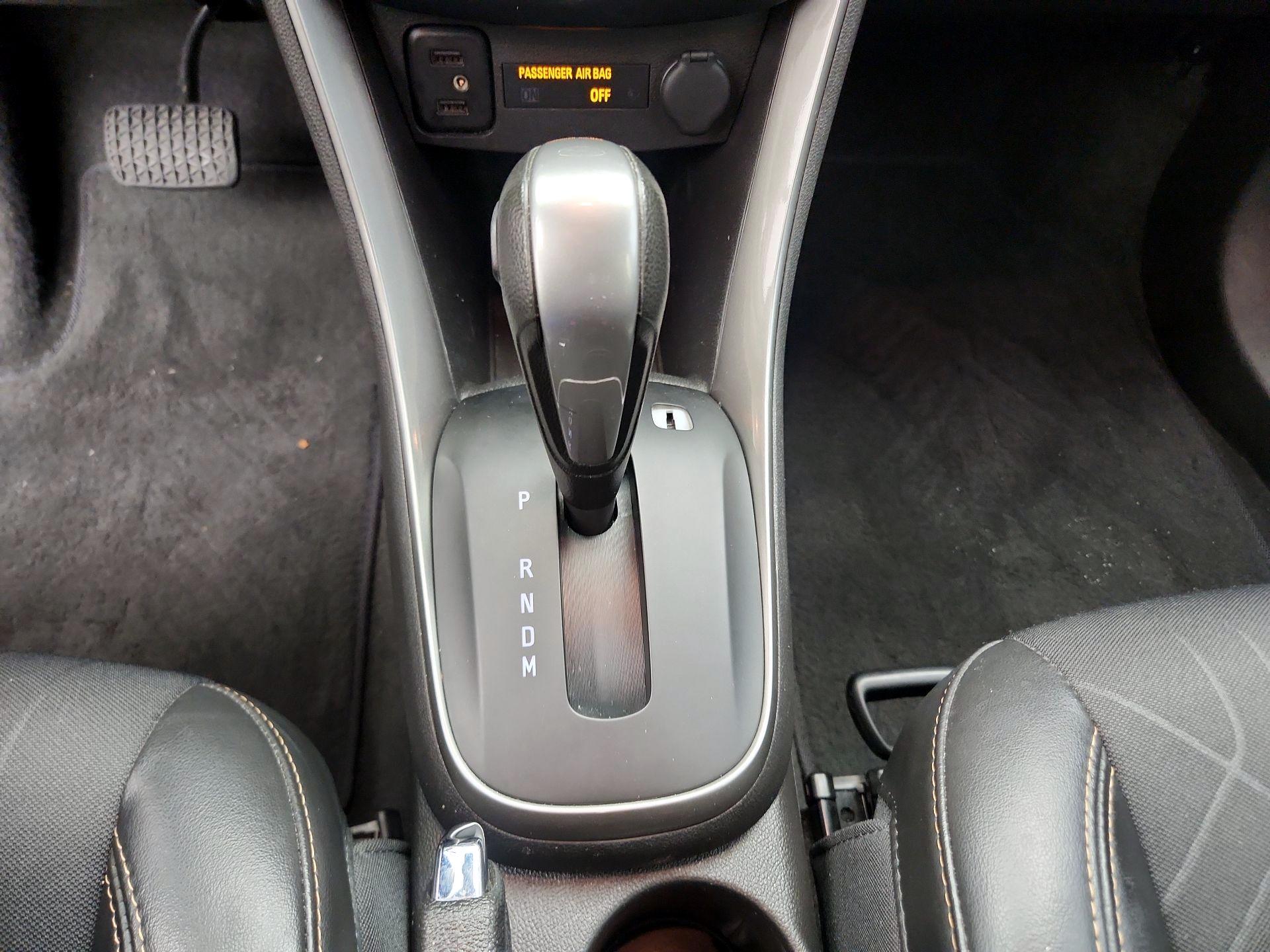 Thumbnail: 2019 Chevrolet Trax - 17
