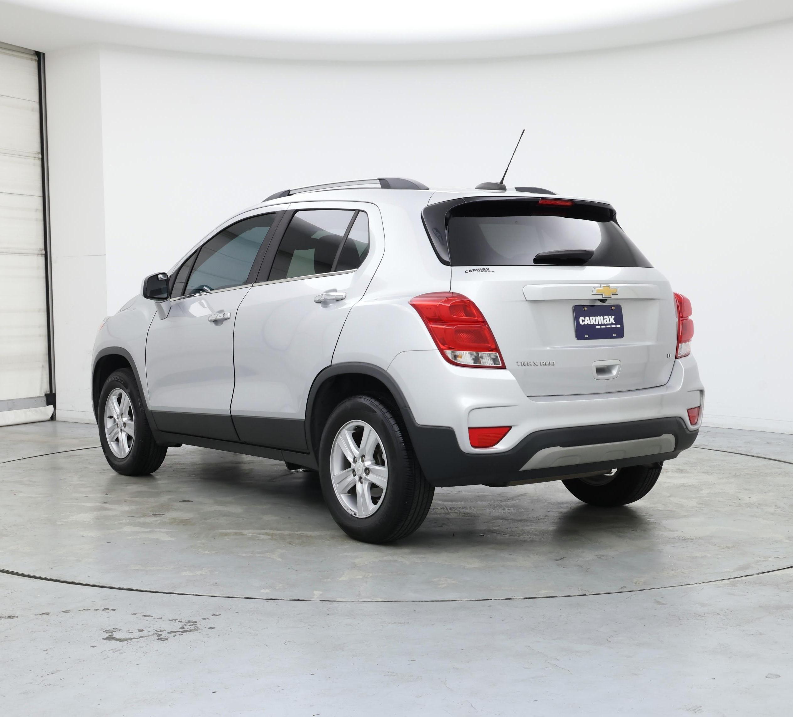 Thumbnail: 2019 Chevrolet Trax - 2