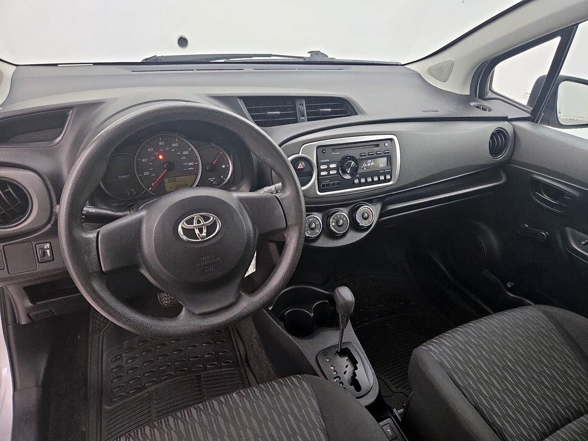 Thumbnail: 2014 Toyota Yaris - 9