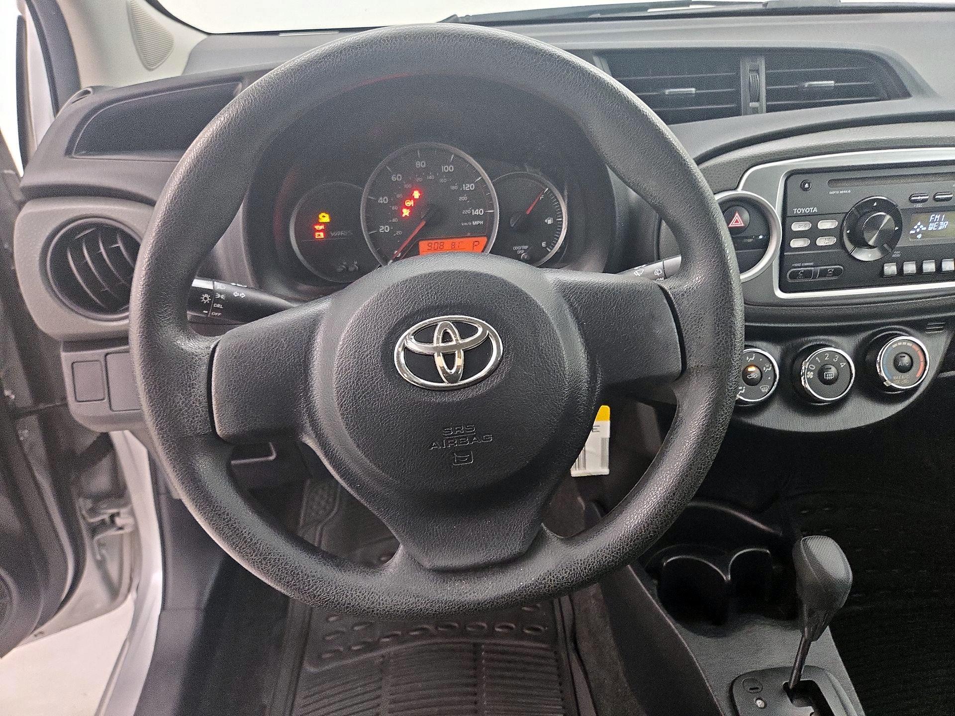 Thumbnail: 2014 Toyota Yaris - 10
