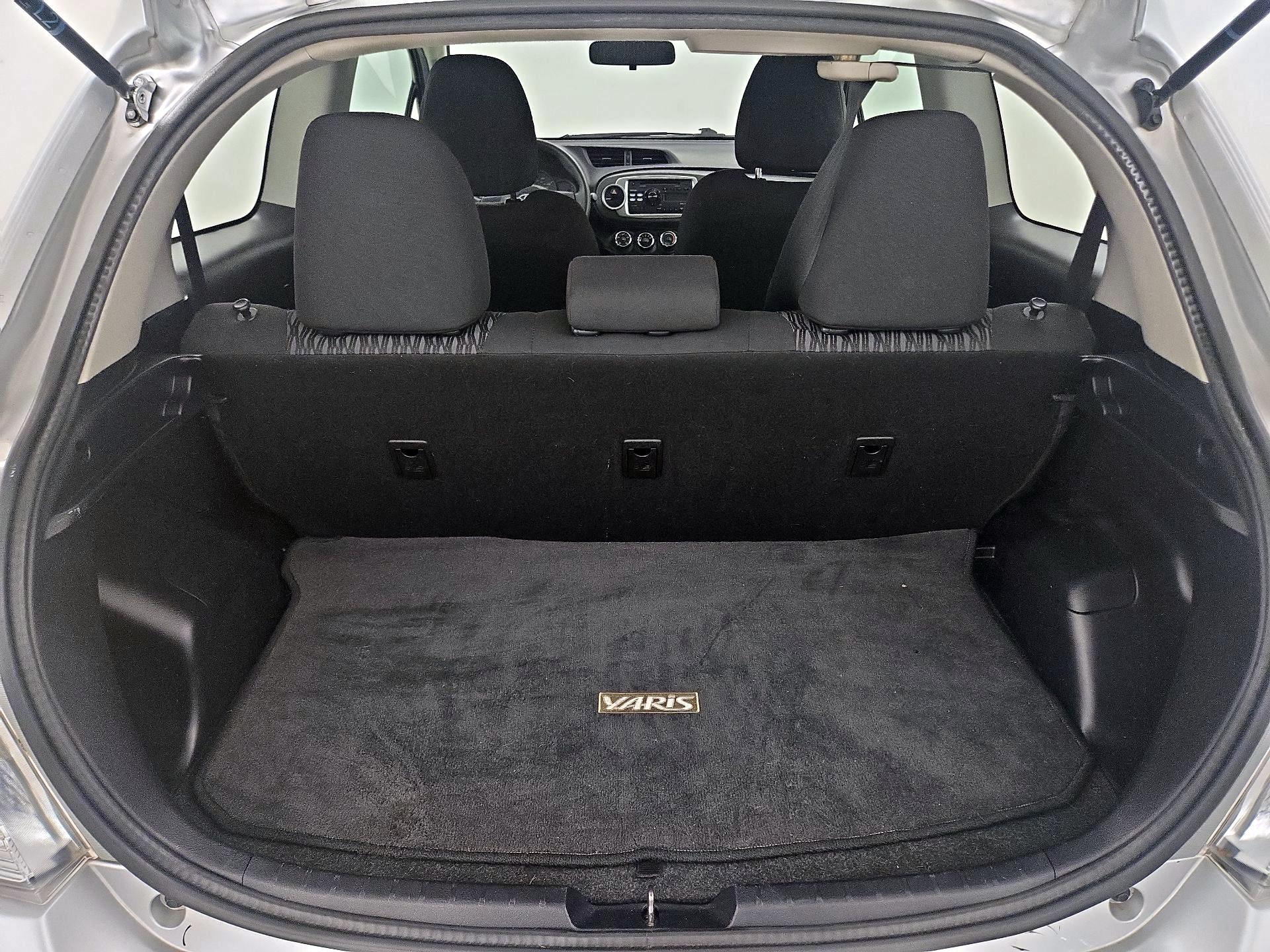Thumbnail: 2014 Toyota Yaris - 19