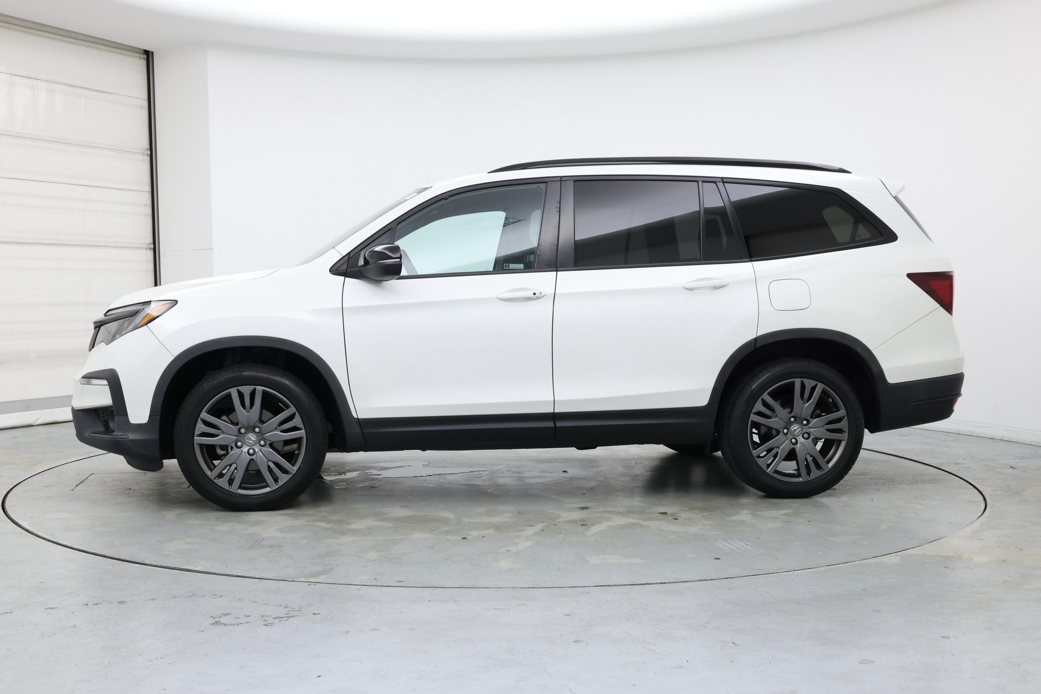 Thumbnail: 2022 Honda Pilot - 3