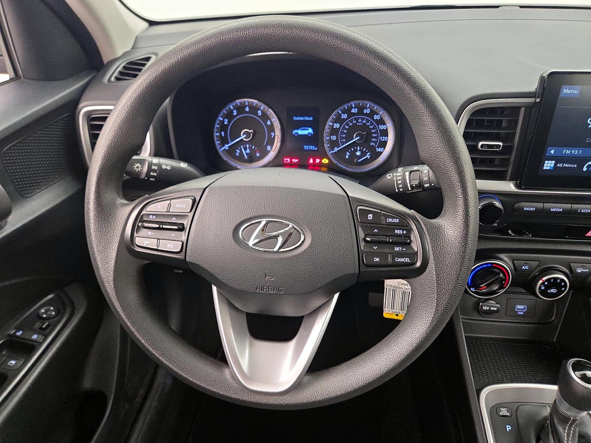 Thumbnail: 2021 Hyundai Venue - 10
